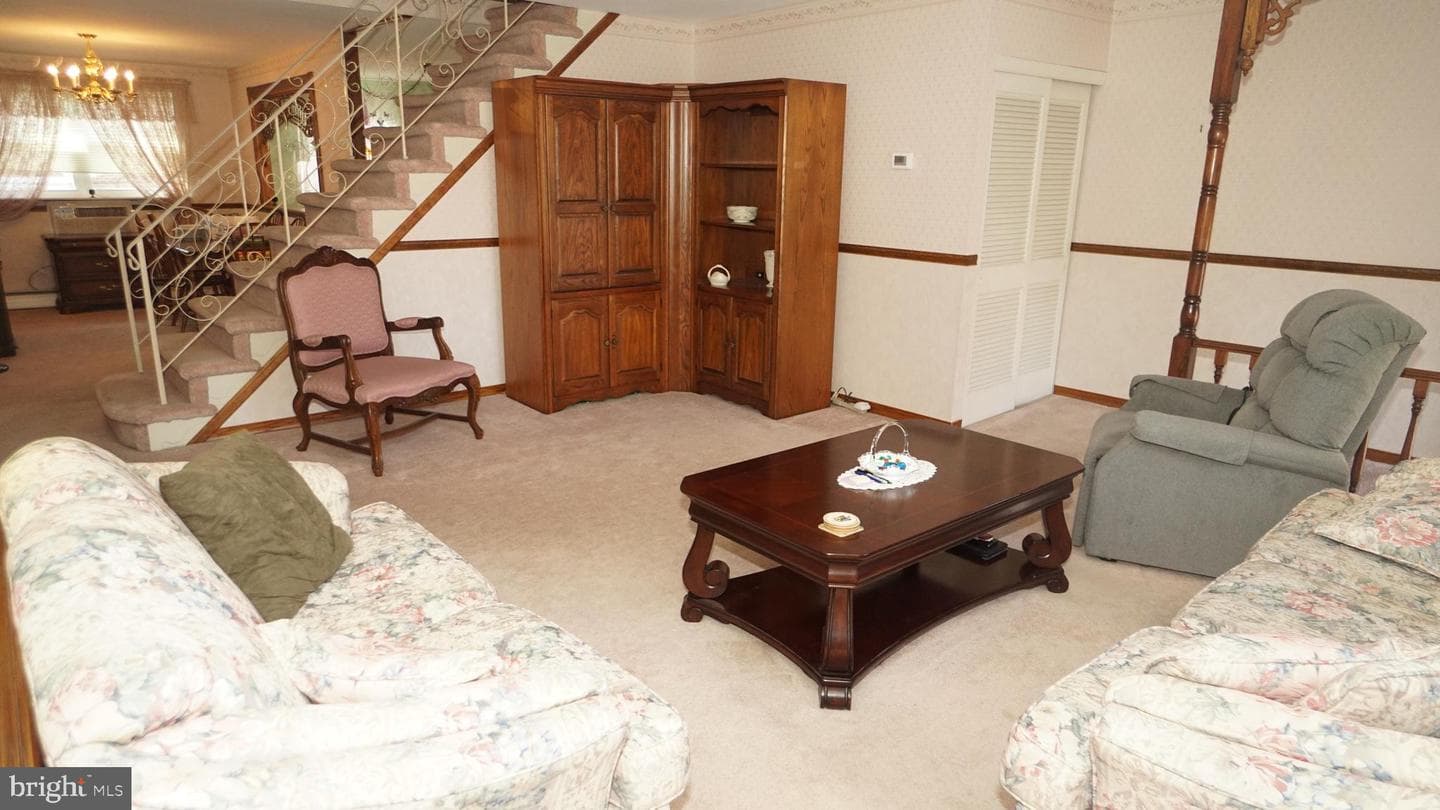 11920 Templeton Drive photo 4