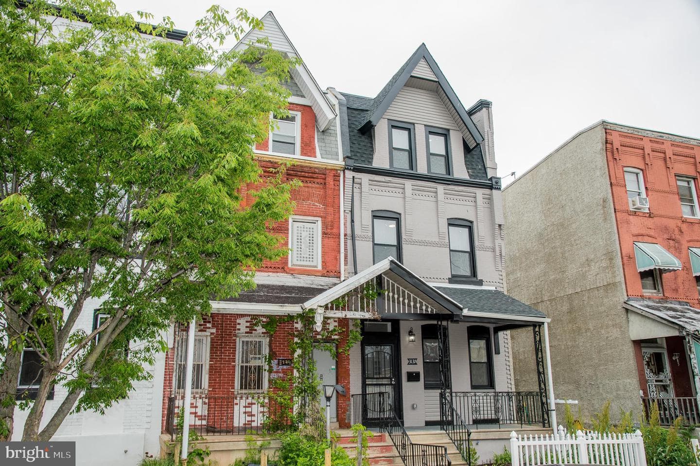 3137 Clifford Street photo 1
