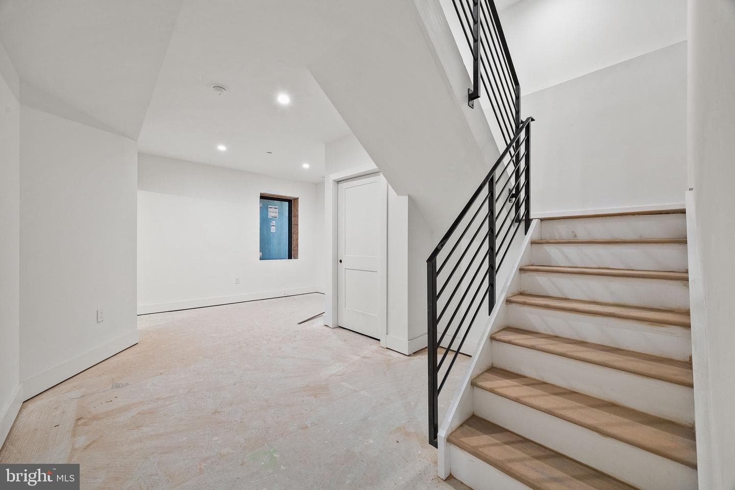 706 Latona Street #j photo 26