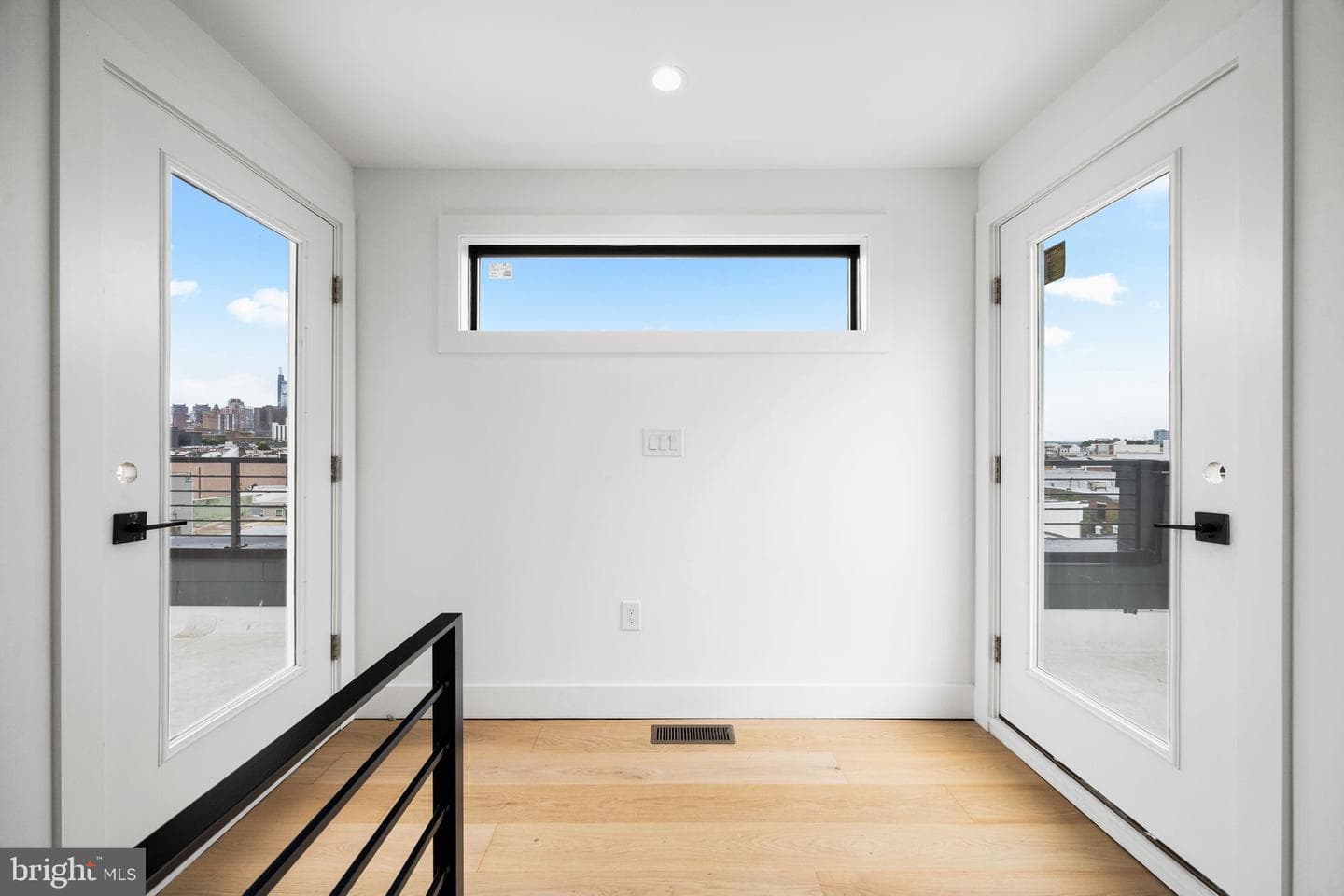 706 Latona Street #j photo 27