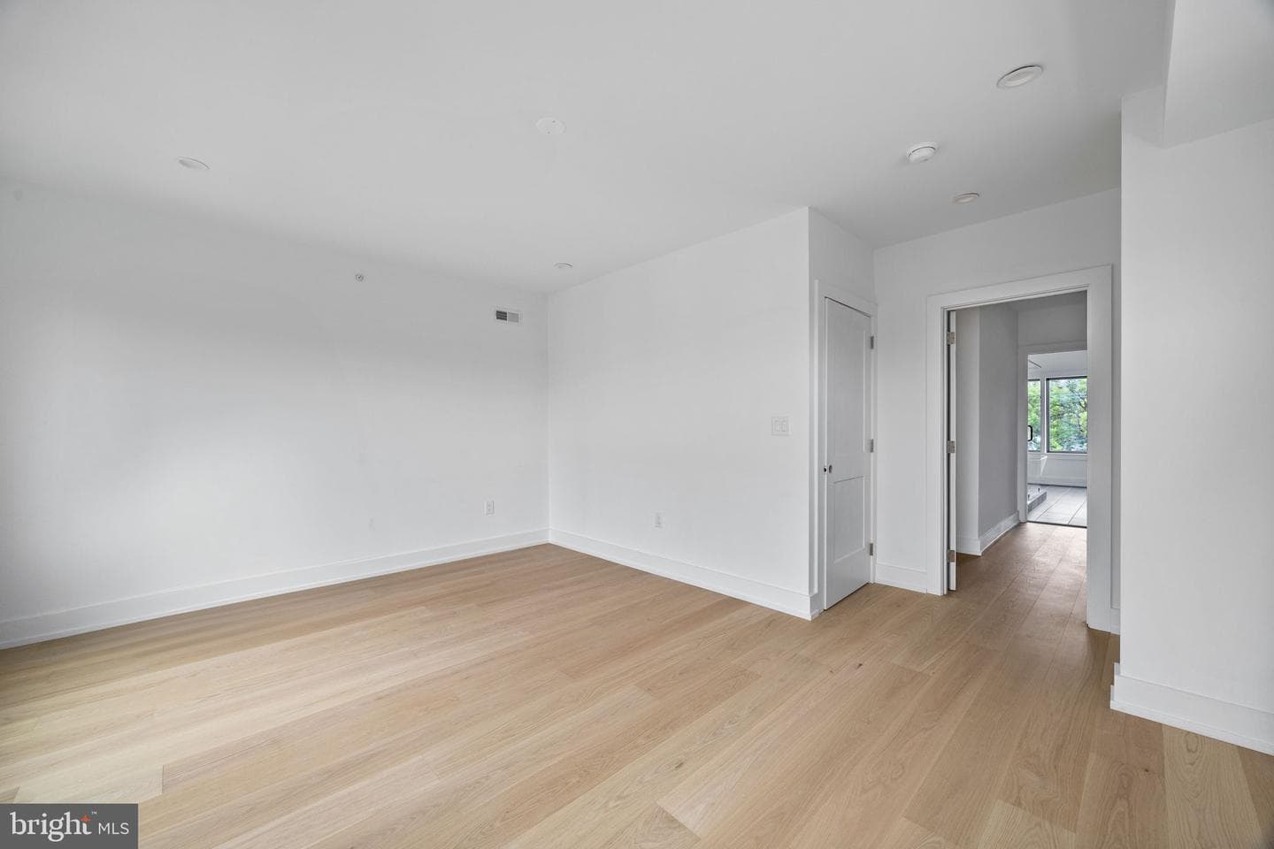 706 Latona Street #f photo 15