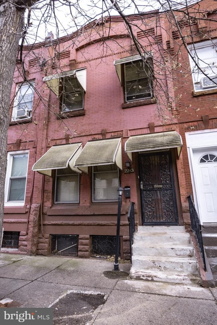 2243 N 18th Street photo 1
