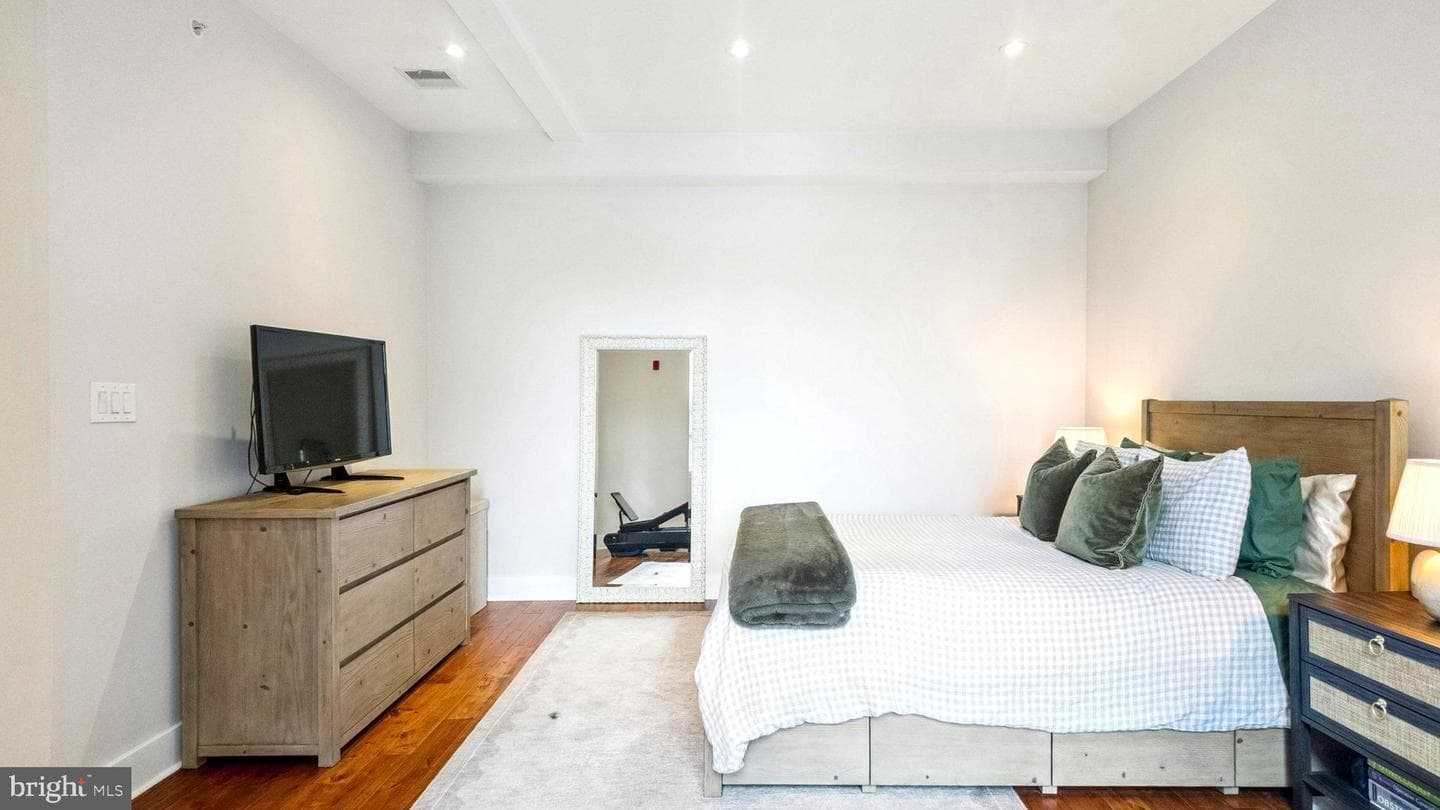 520 Kater Street #d5 photo 18