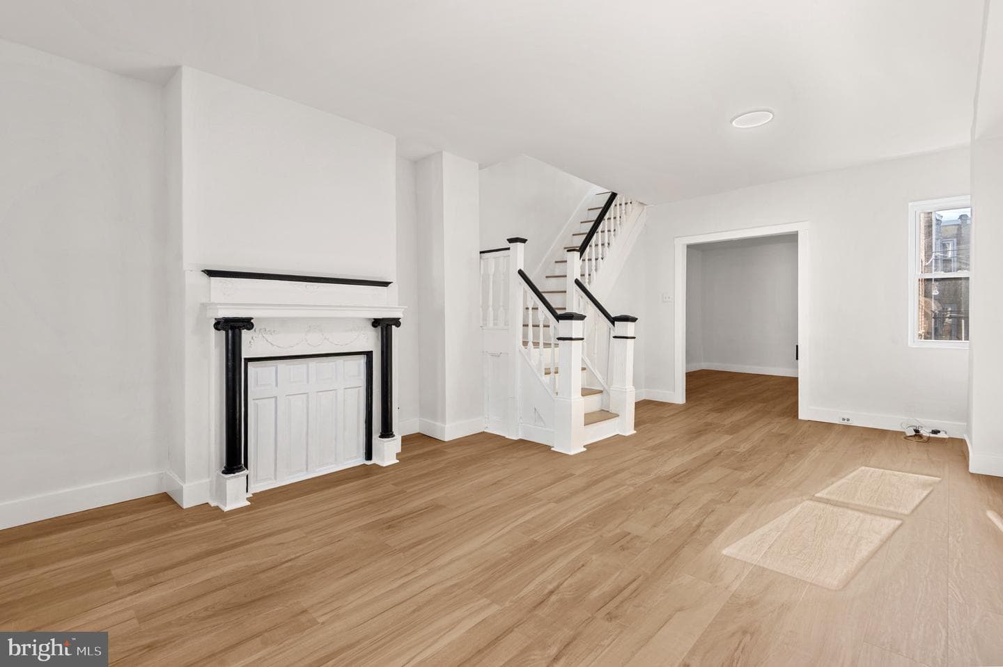 131 S 54th Street photo 4