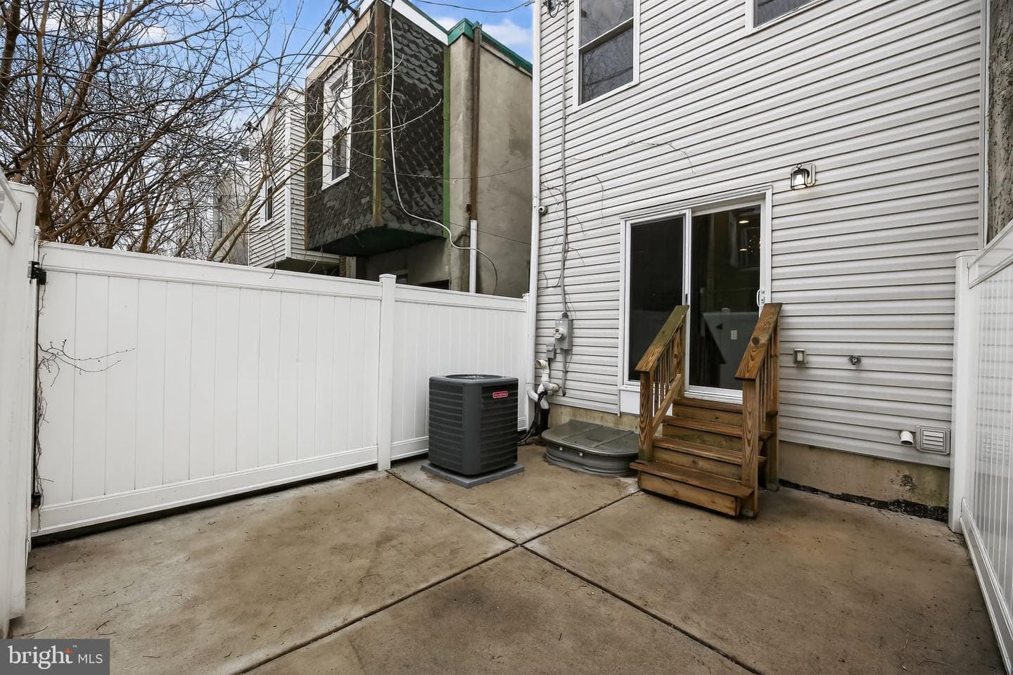 1342 S Ringgold Street photo 27