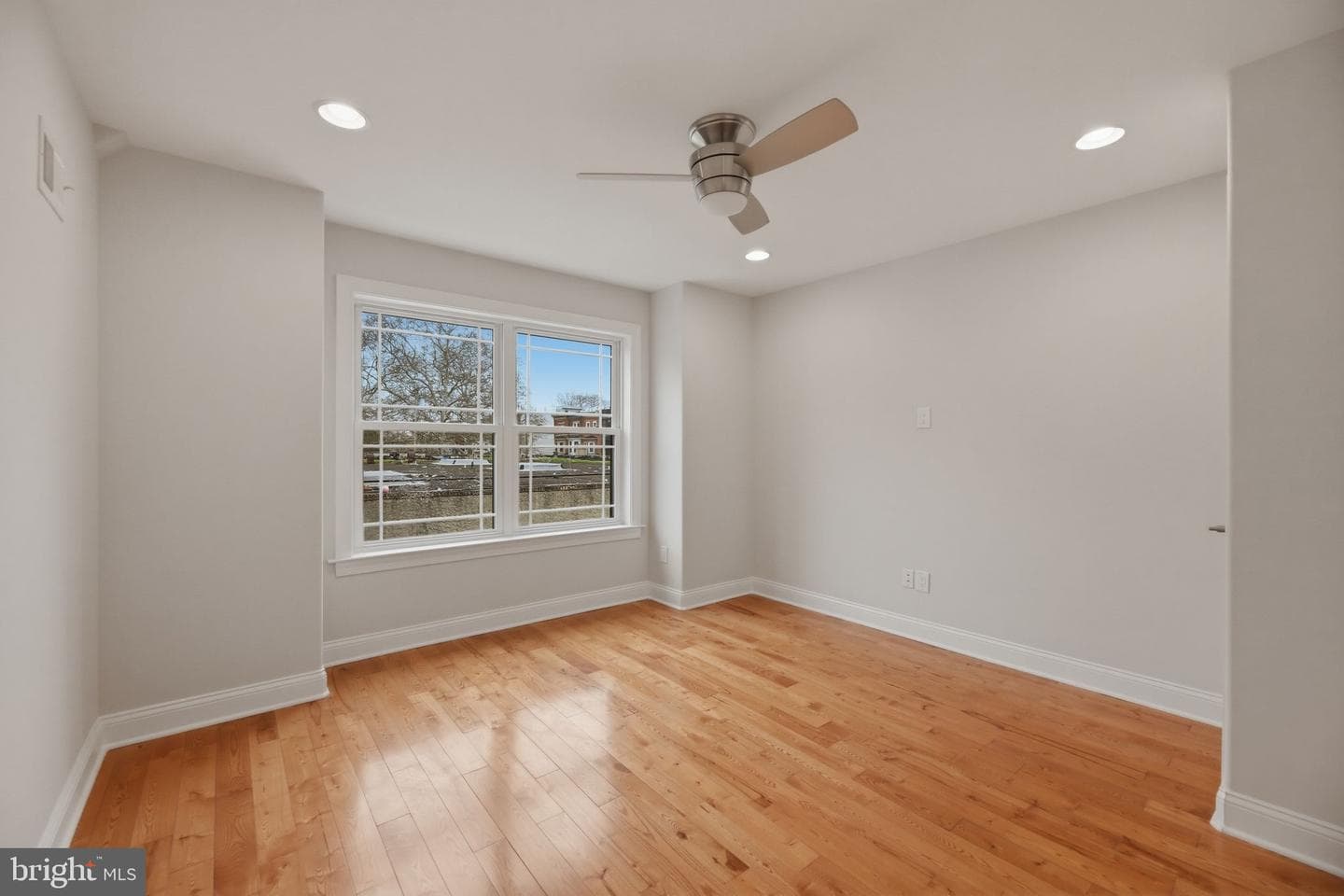 1342 S Ringgold Street photo 9