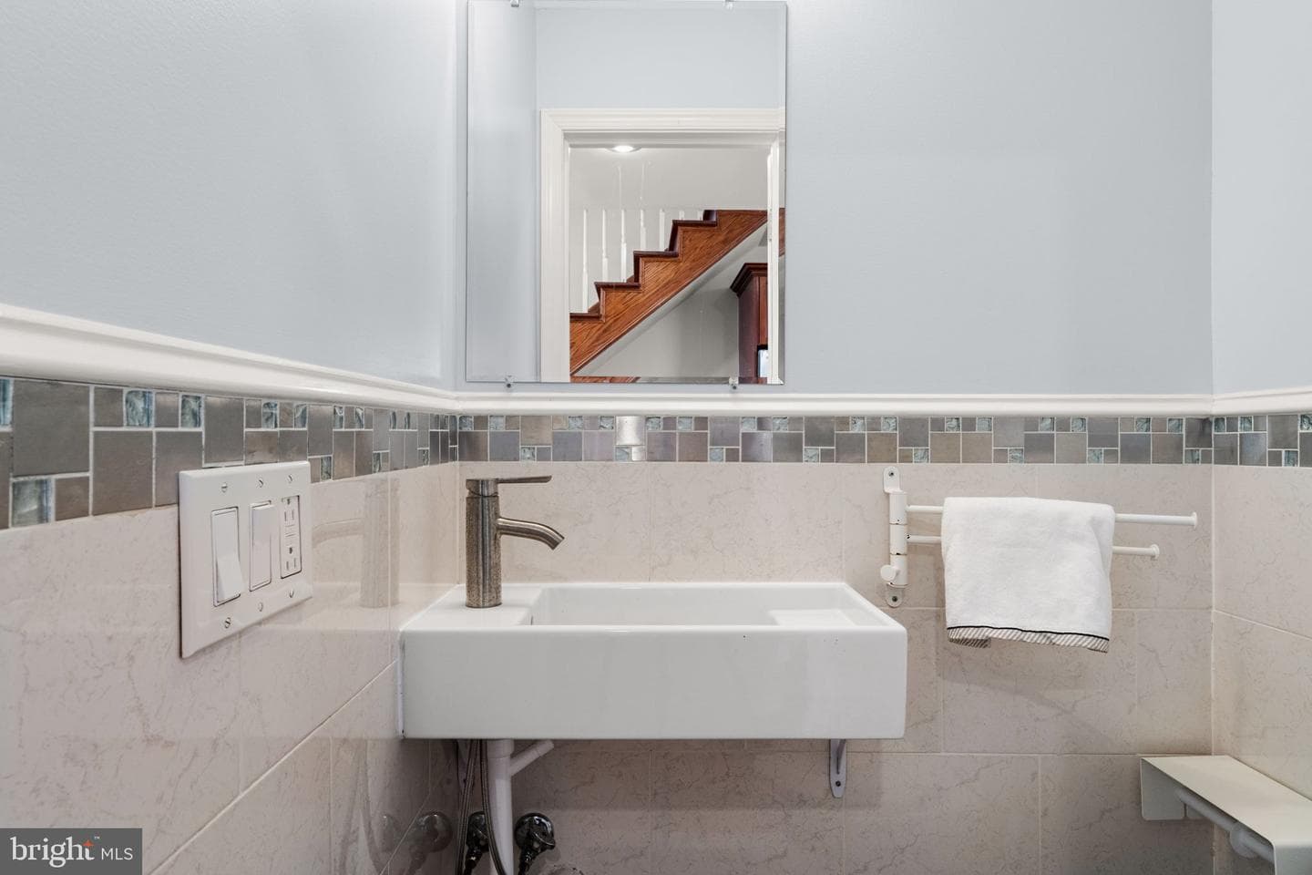 2051 Morris Street photo 14