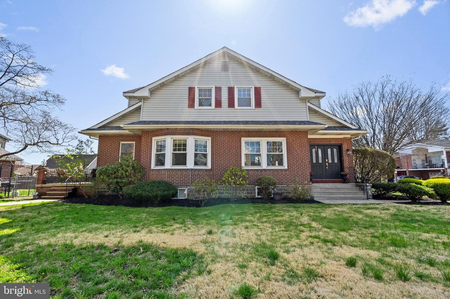 1901 Murray Street photo 2