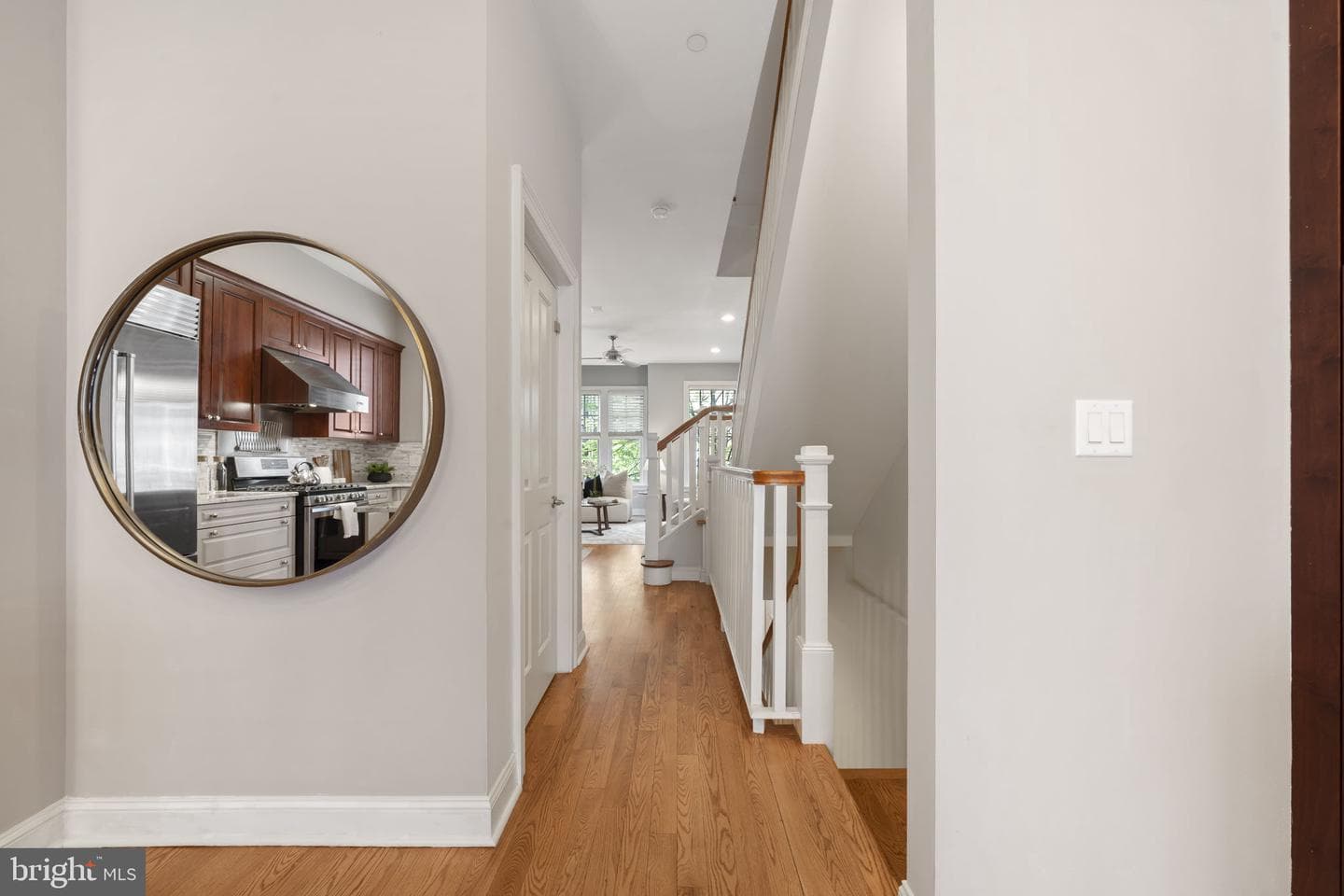 220 Gaskill Street photo 28