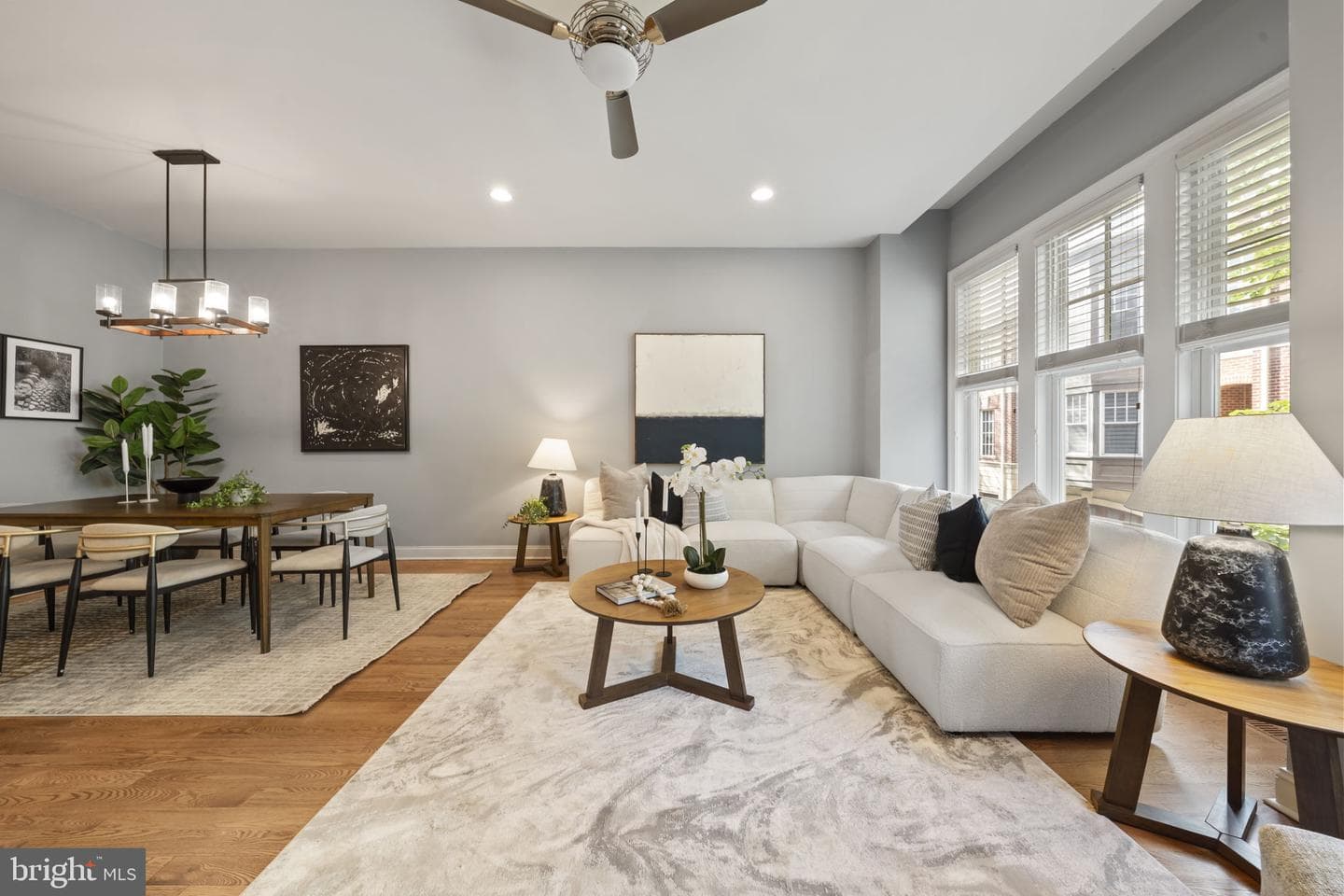 220 Gaskill Street photo 37