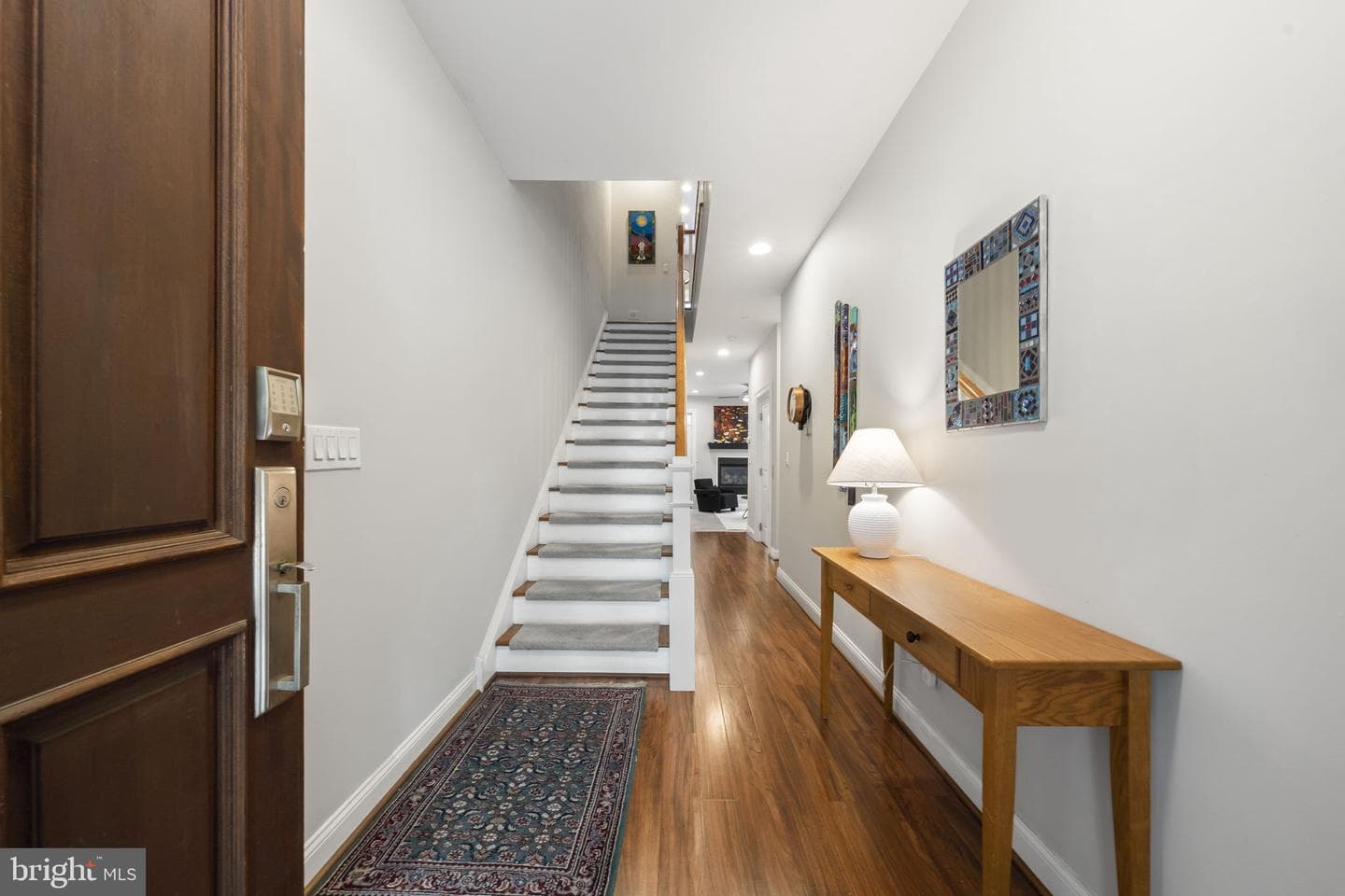 220 Gaskill Street photo 6
