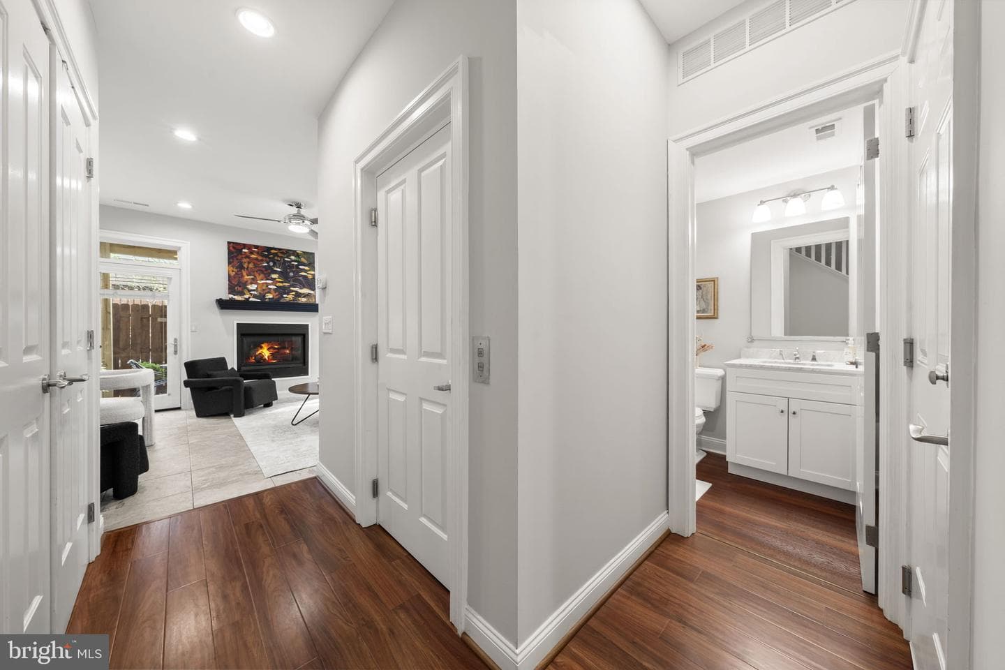 220 Gaskill Street photo 8