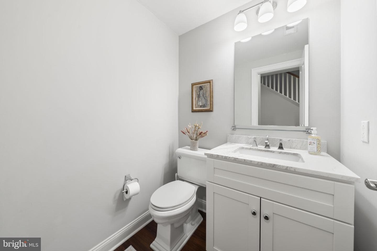 220 Gaskill Street photo 9