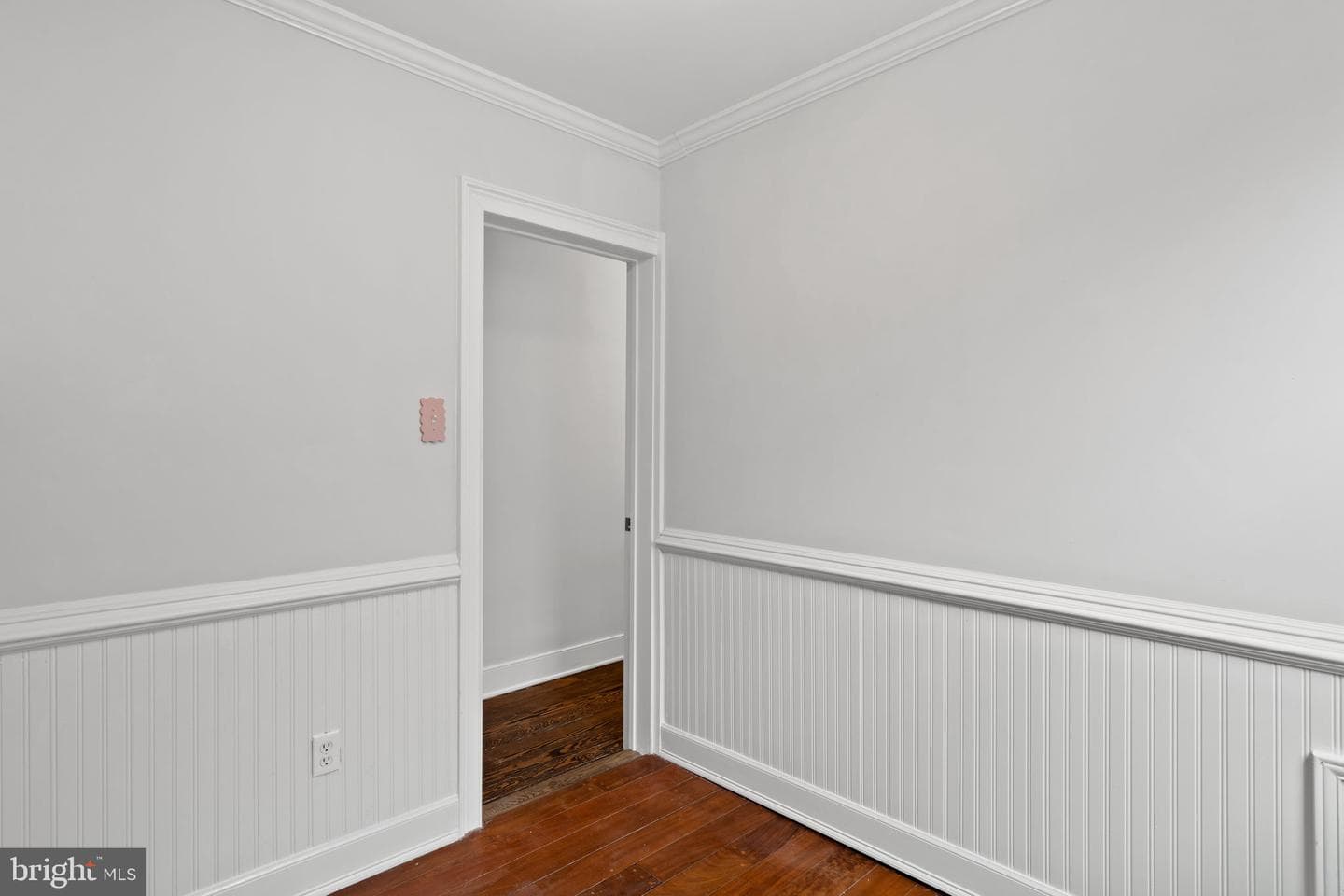 1120 Mckean Street photo 32