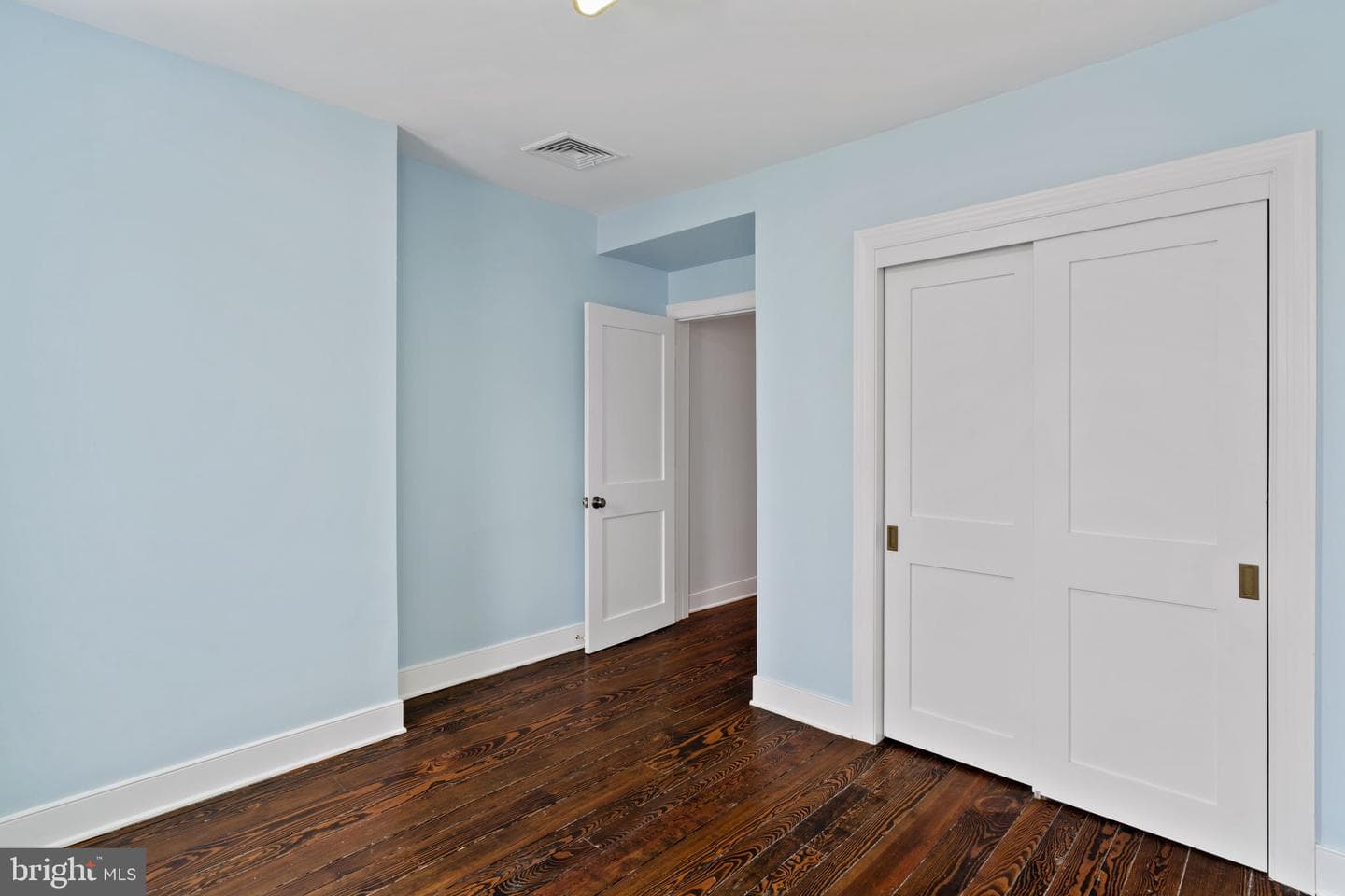 1120 Mckean Street photo 35
