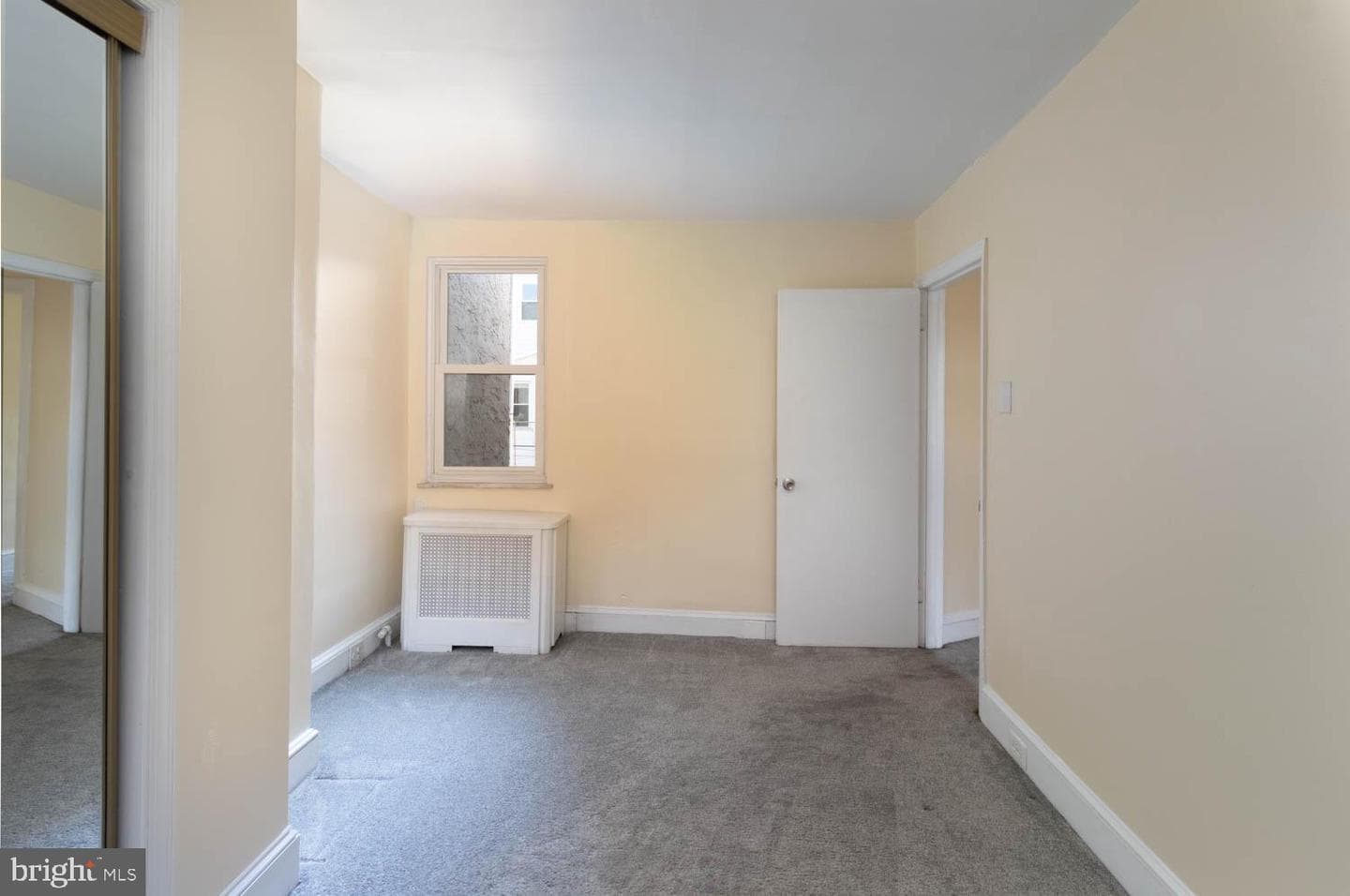 820 Tasker Street photo 15