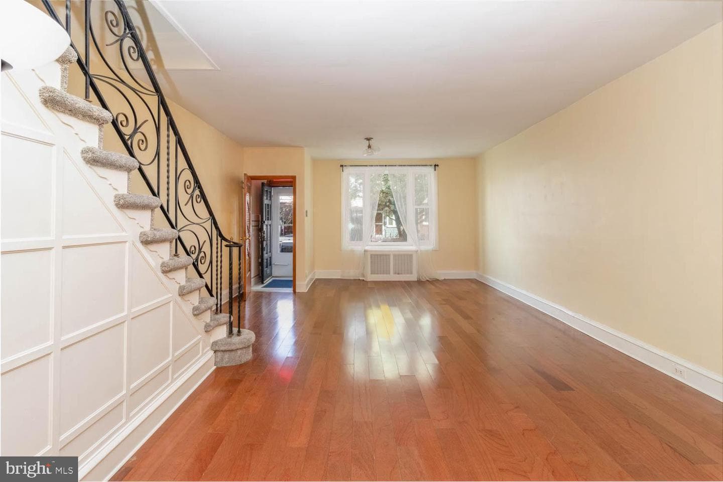 820 Tasker Street photo 6