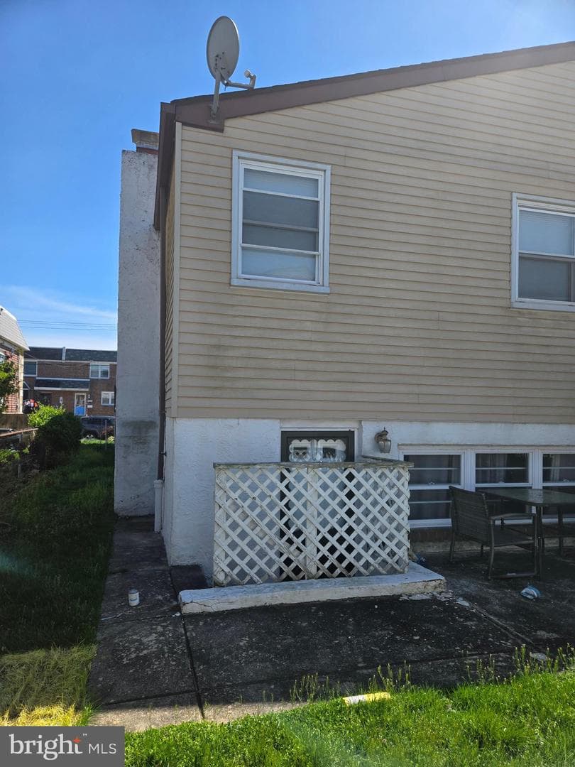 8008 Crispin Street #E photo 37