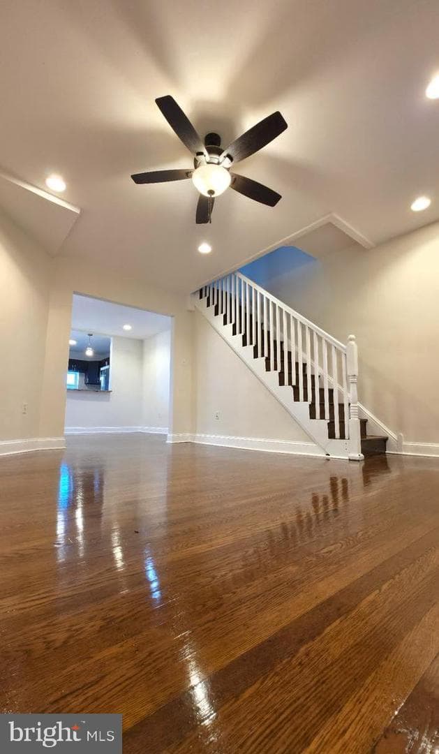 350 E Eleanor Street photo 2