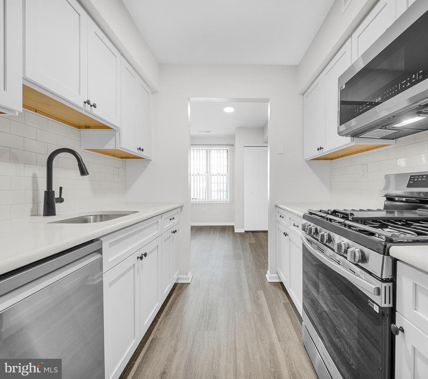 10103 Northeast Boulevard #26 photo 6