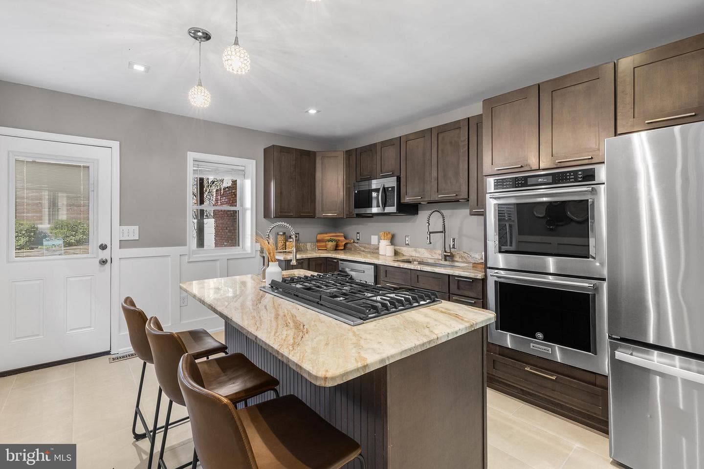 523 Fairmount Avenue photo 12