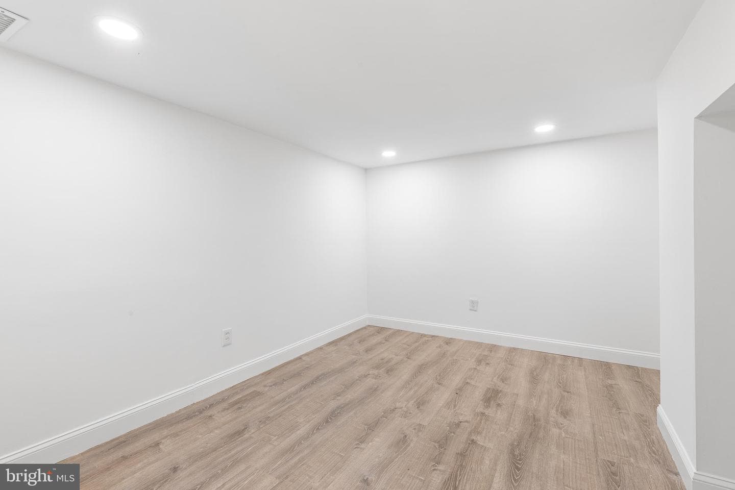 523 Fairmount Avenue photo 45