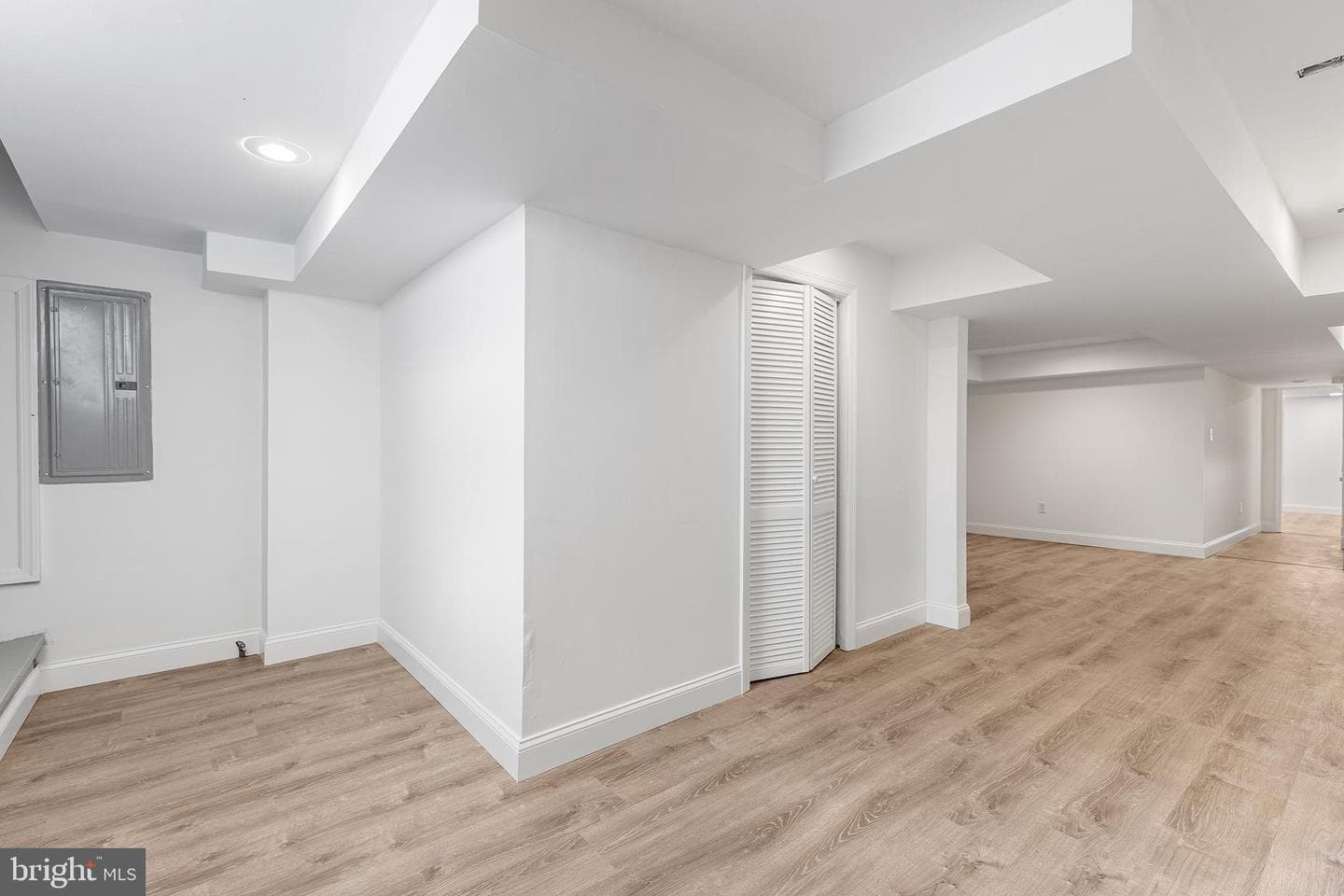 523 Fairmount Avenue photo 46