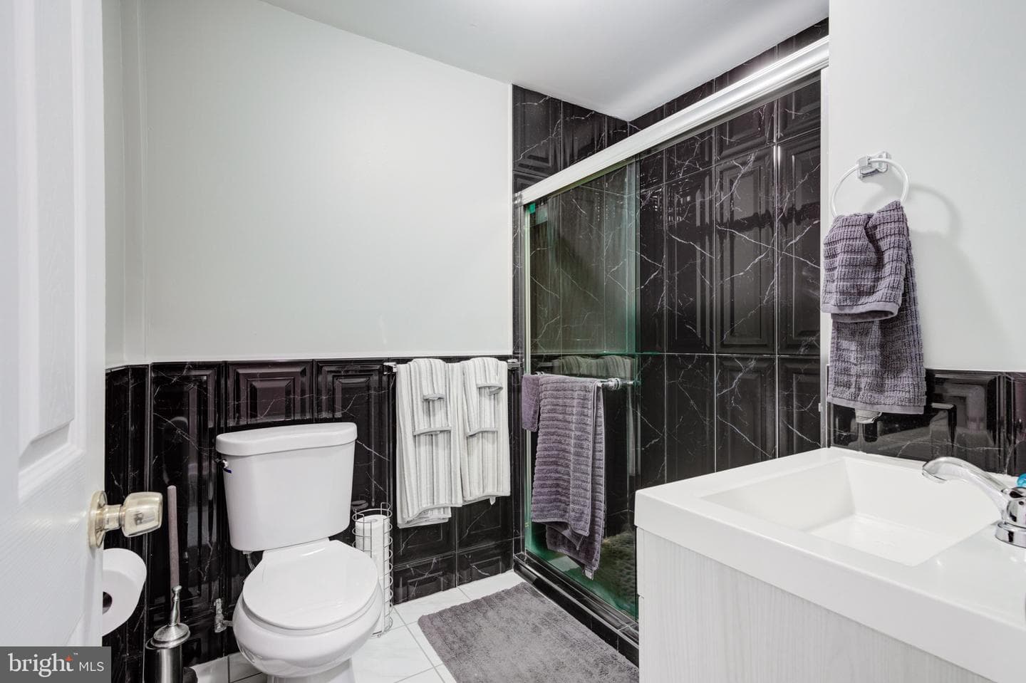 1531 Swain Street photo 8