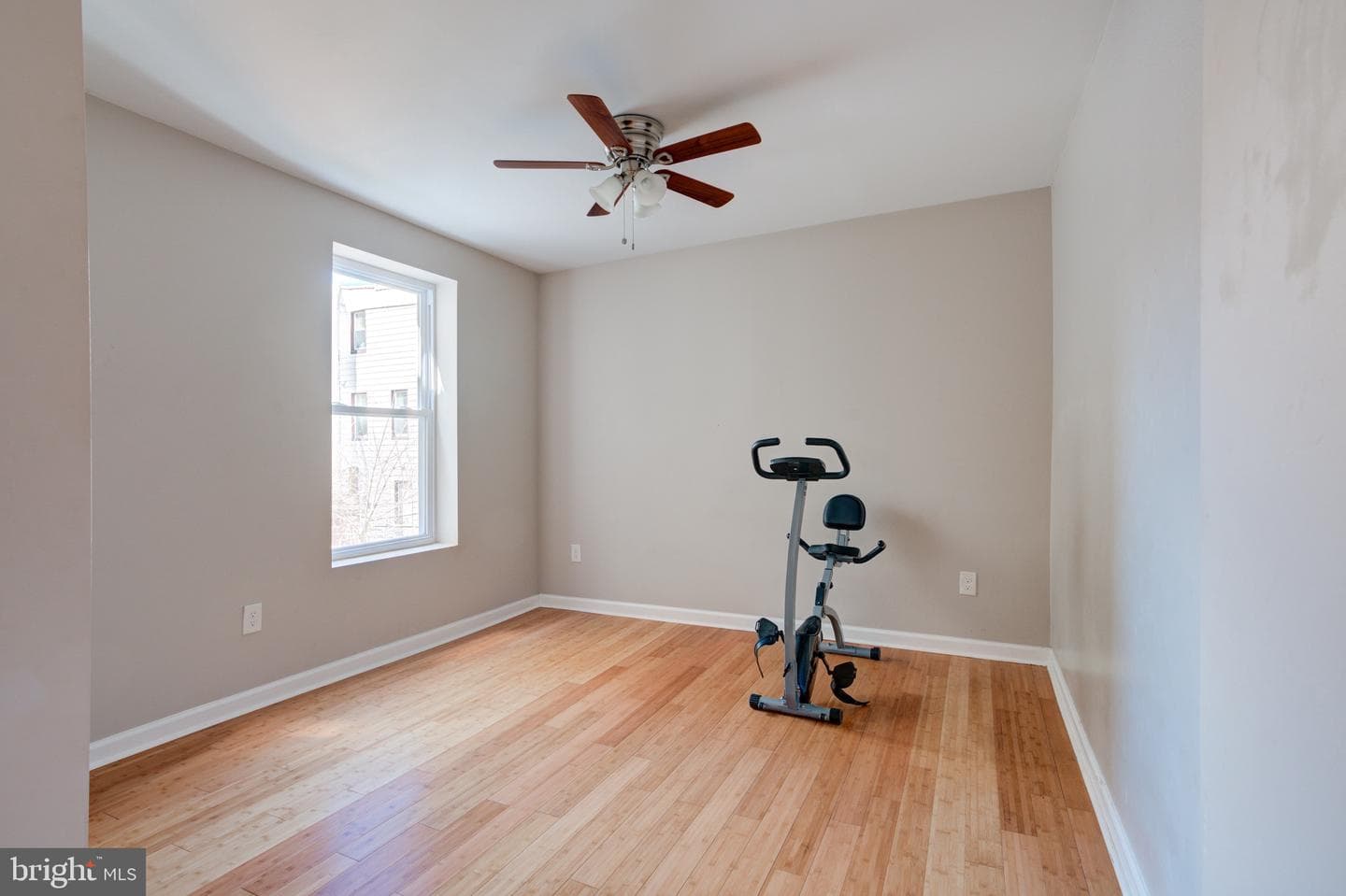 1531 Swain Street photo 9