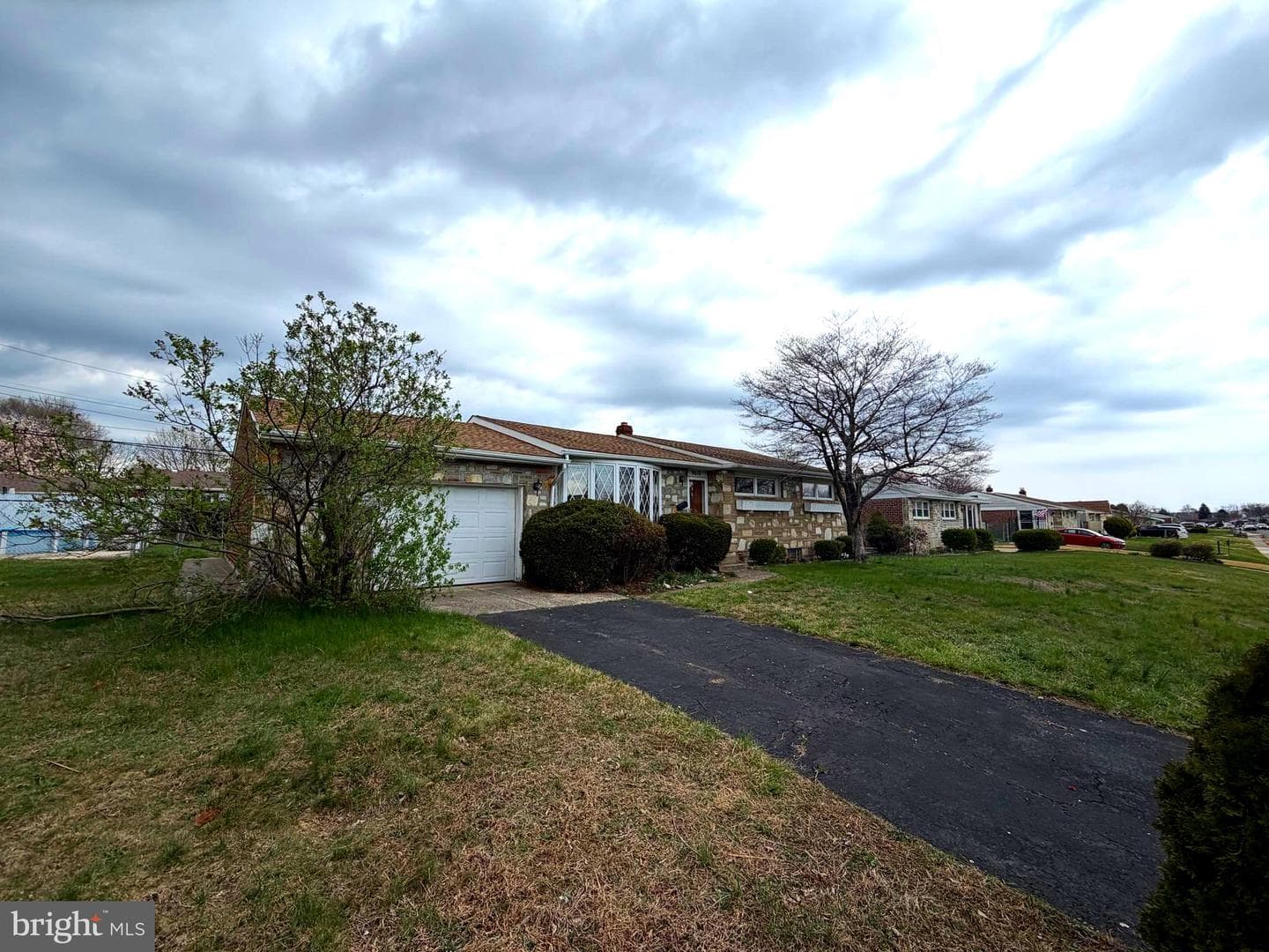 9610 Dedaker Street photo 2