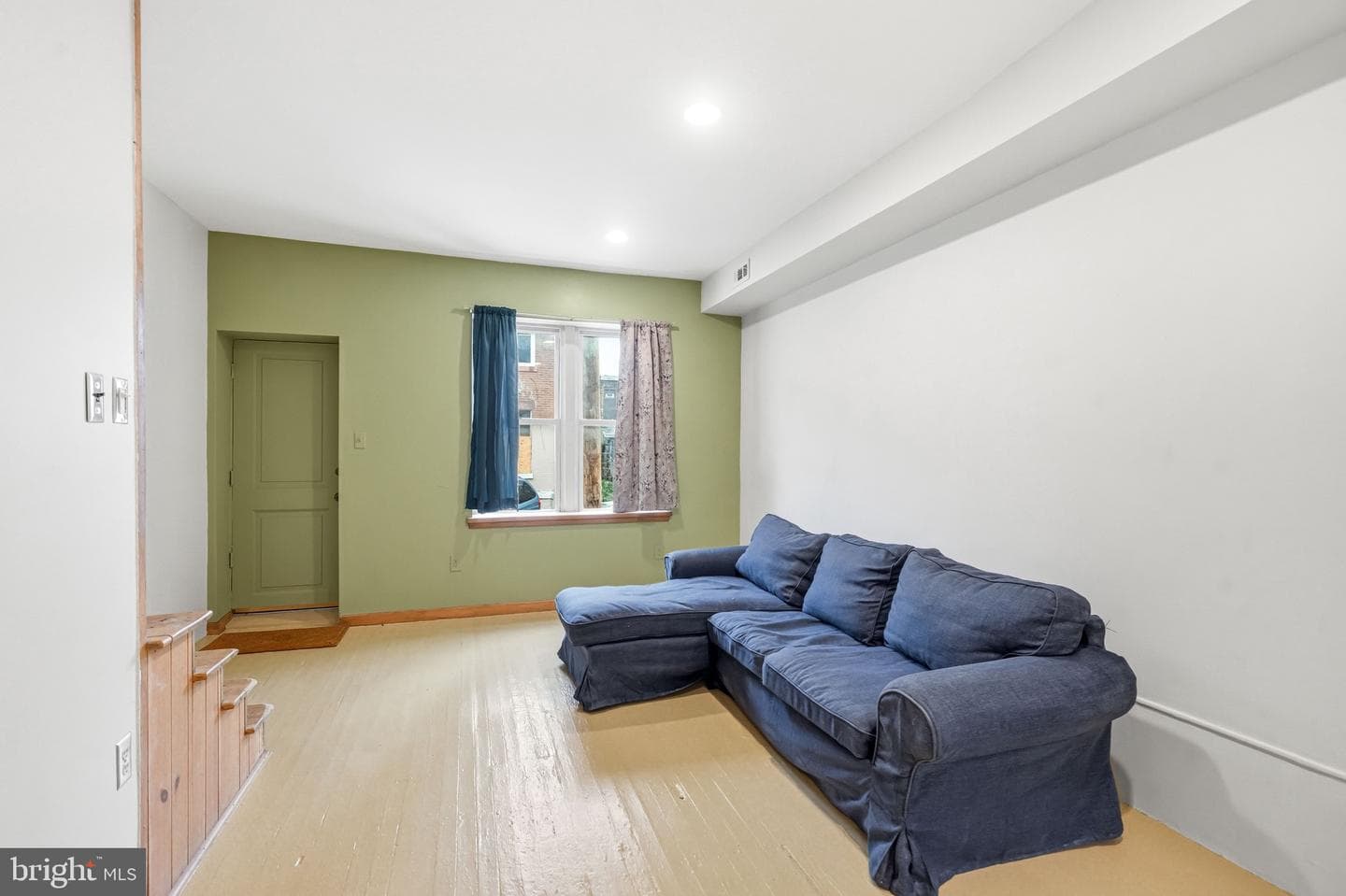 3322 Rand Street photo 4