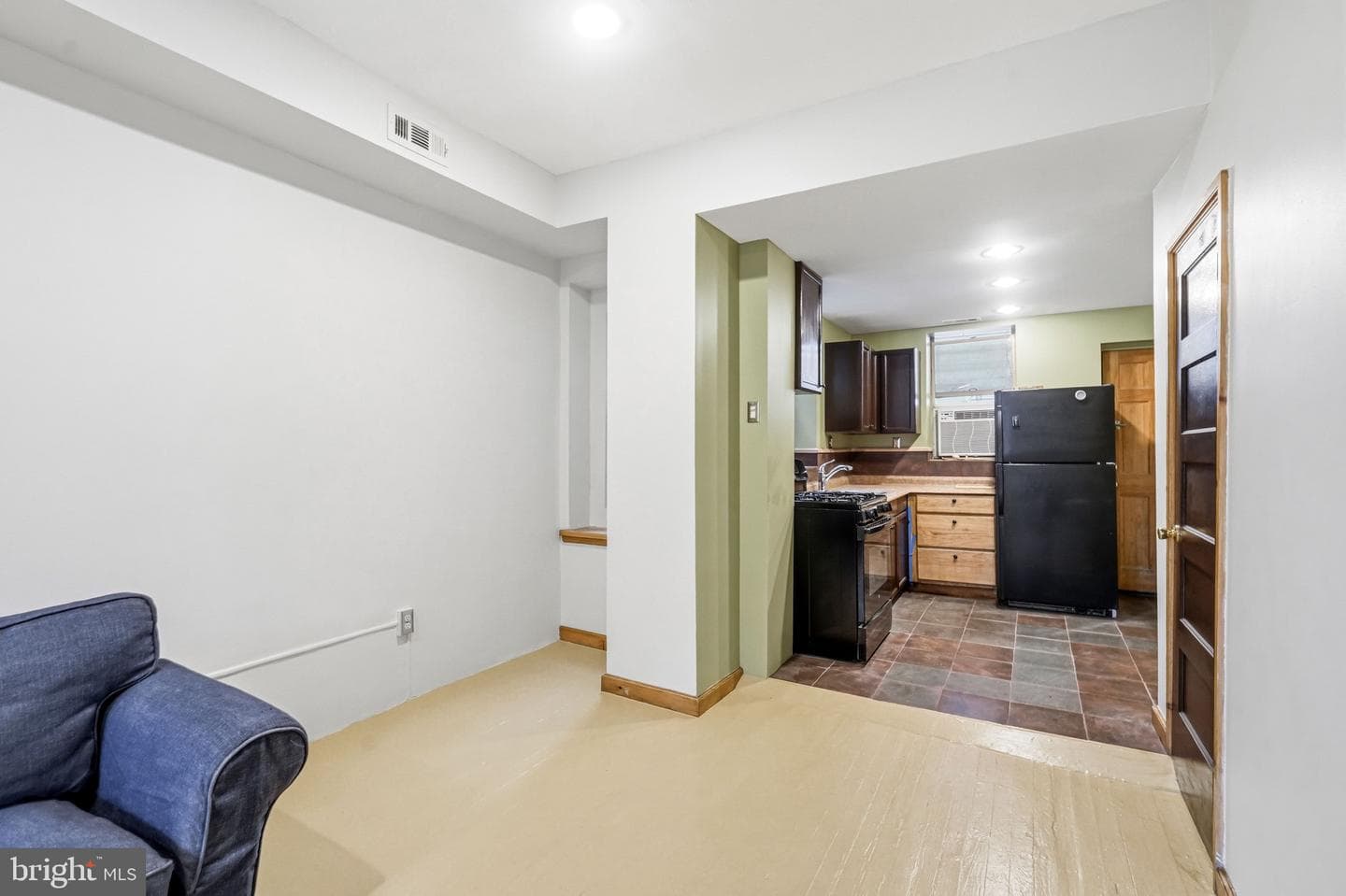 3322 Rand Street photo 6