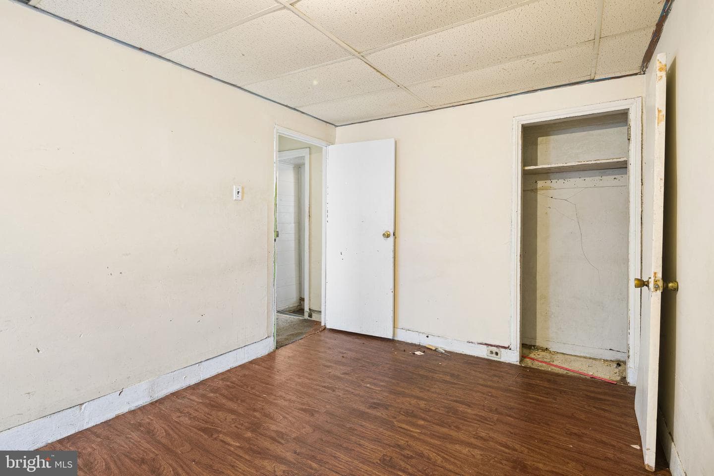 528 Dudley Street photo 16