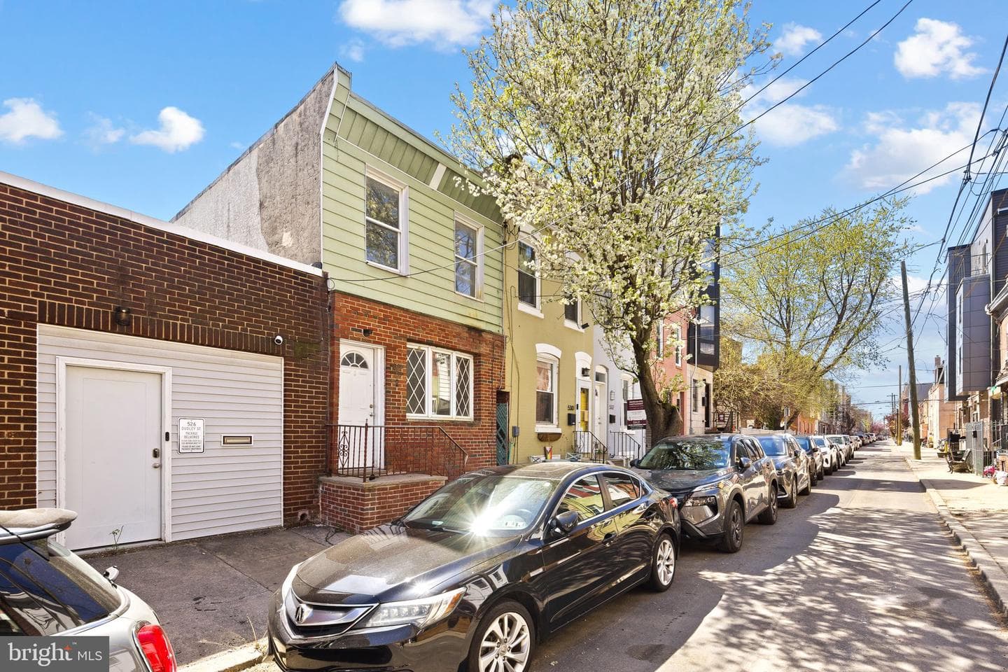 528 Dudley Street photo 2