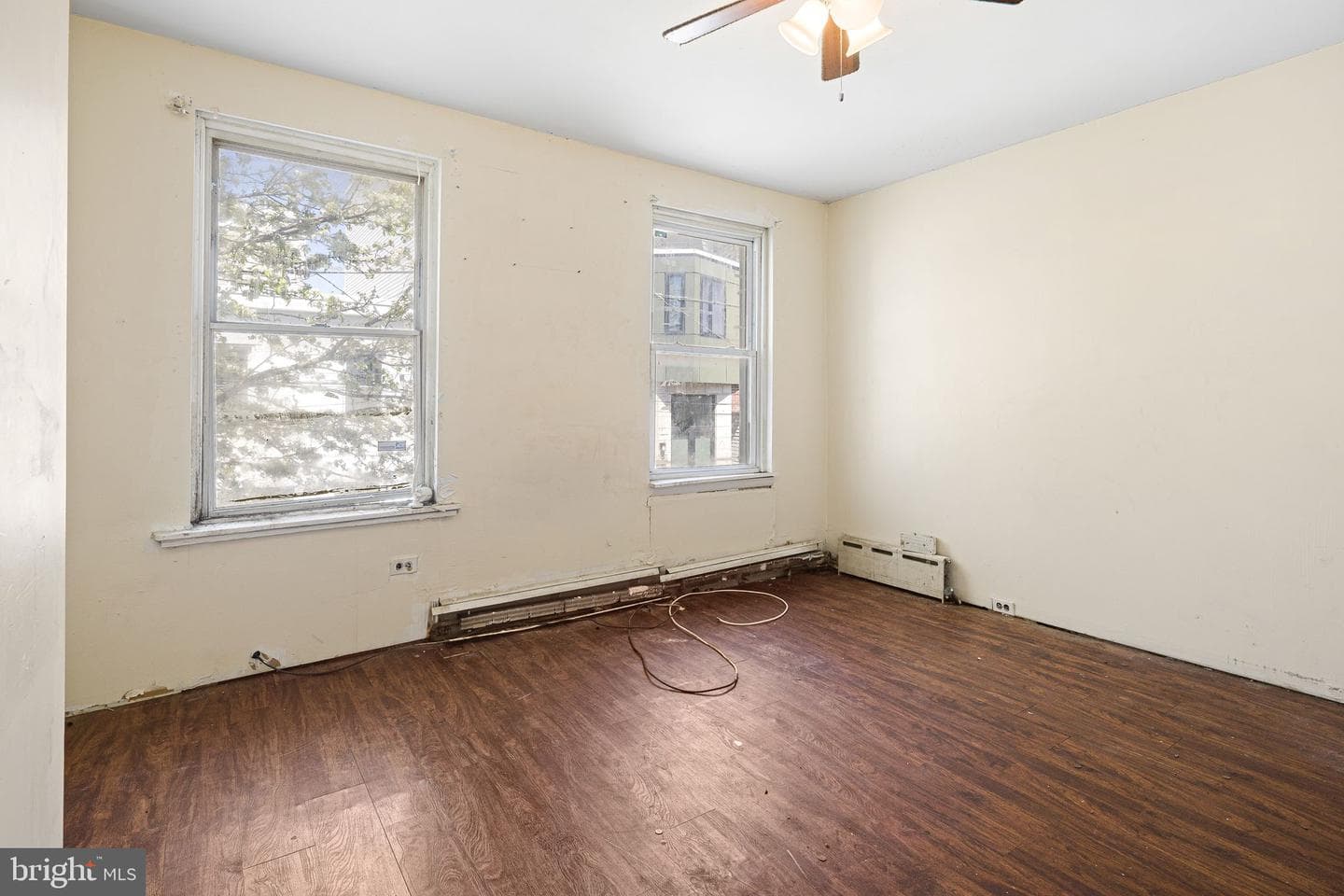 528 Dudley Street photo 20