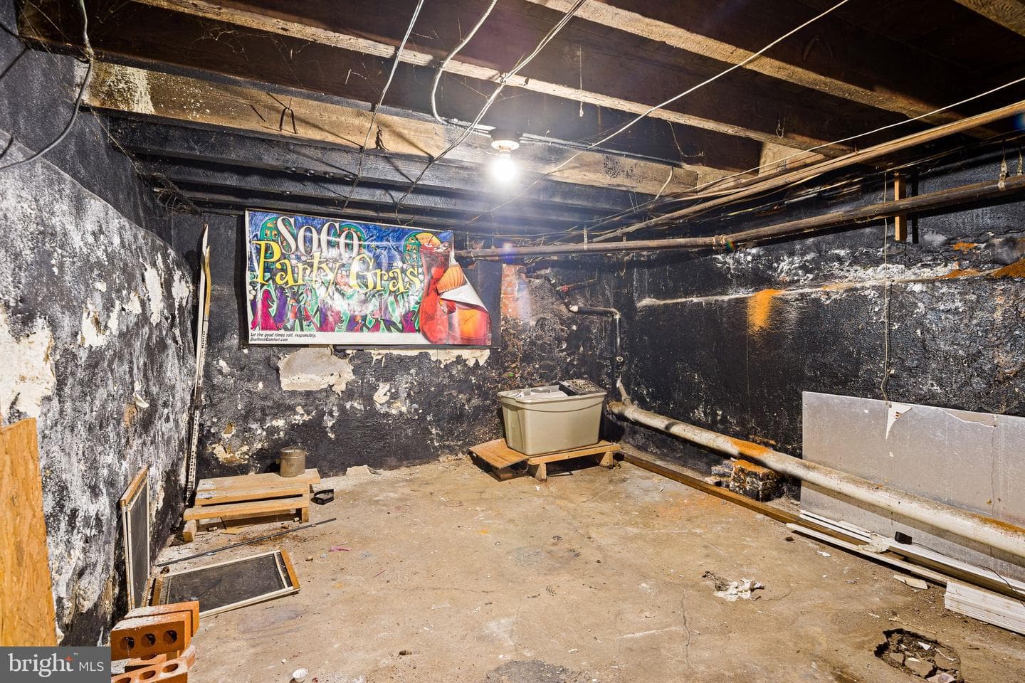 528 Dudley Street photo 22