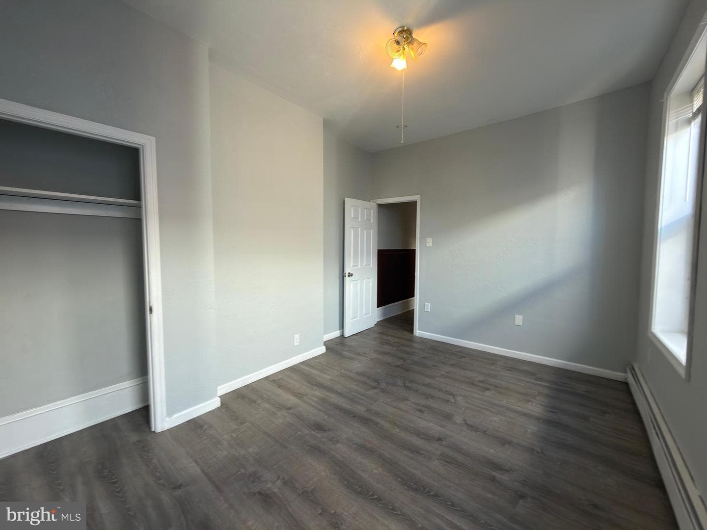 1112 W Tioga Street photo 23