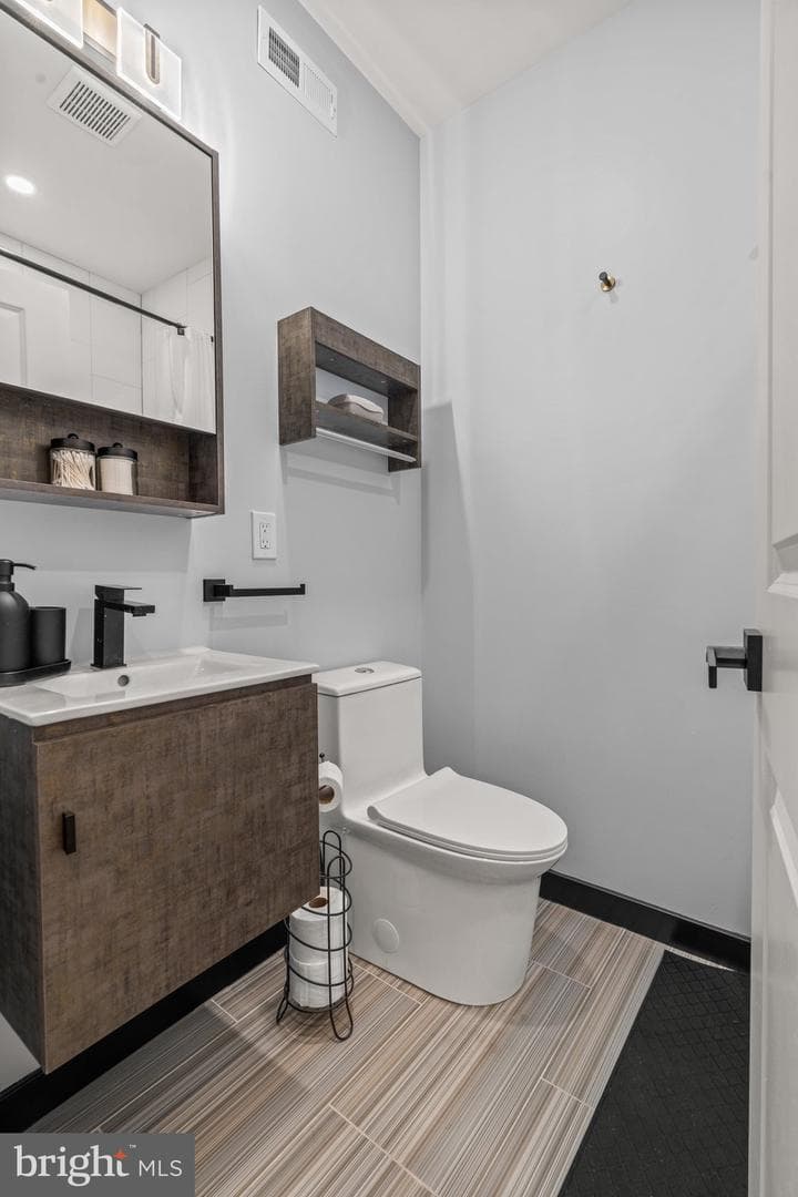 2232 S 17th Street photo 24