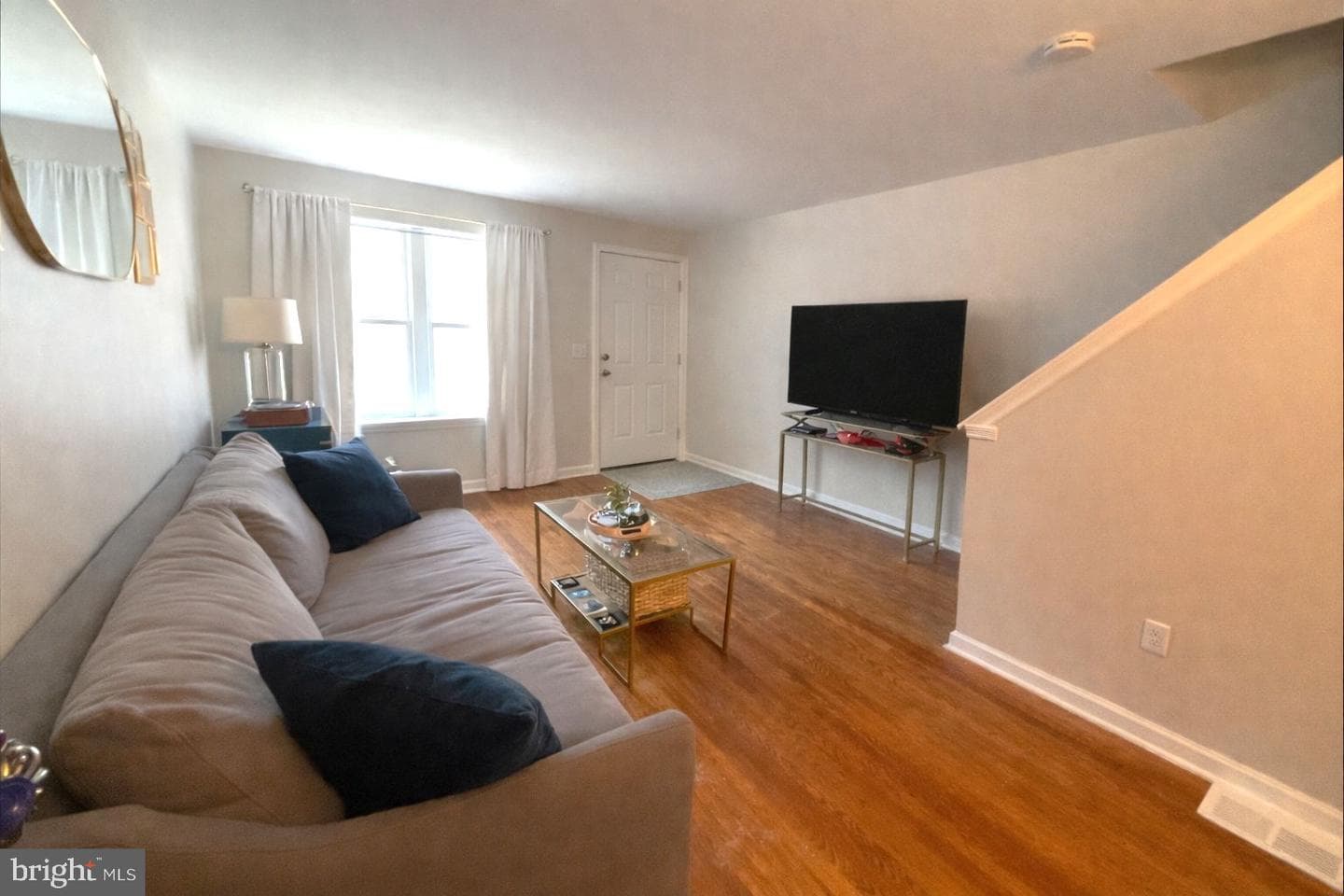 127 Sigel Street photo 4