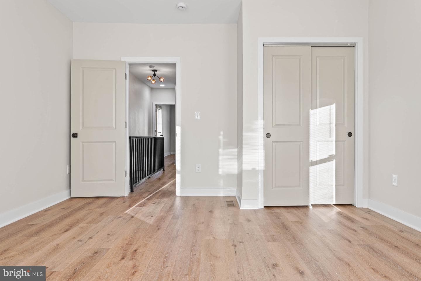 1443 N Edgewood Street photo 15