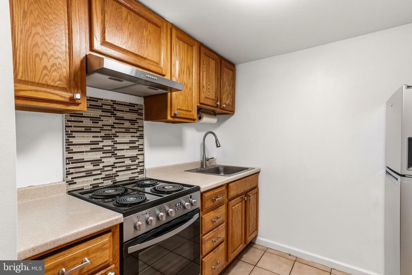 1324 Locust Street #214 photo 14