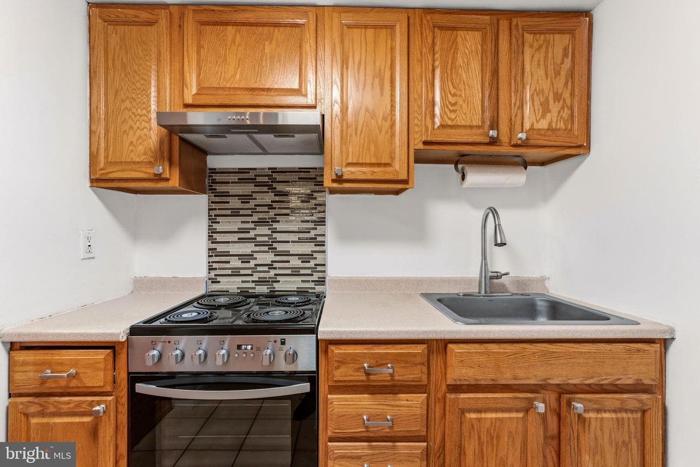 1324 Locust Street #214 photo 15