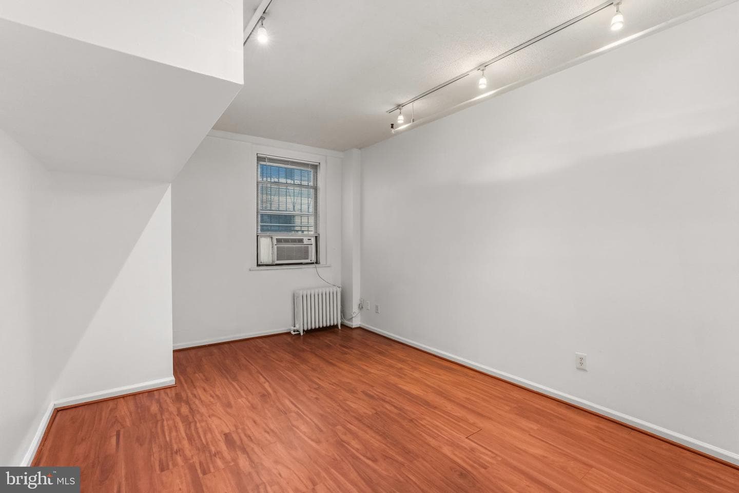 1324 Locust Street #214 photo 27