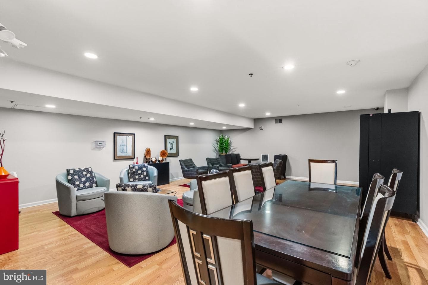 1324 Locust Street #214 photo 4