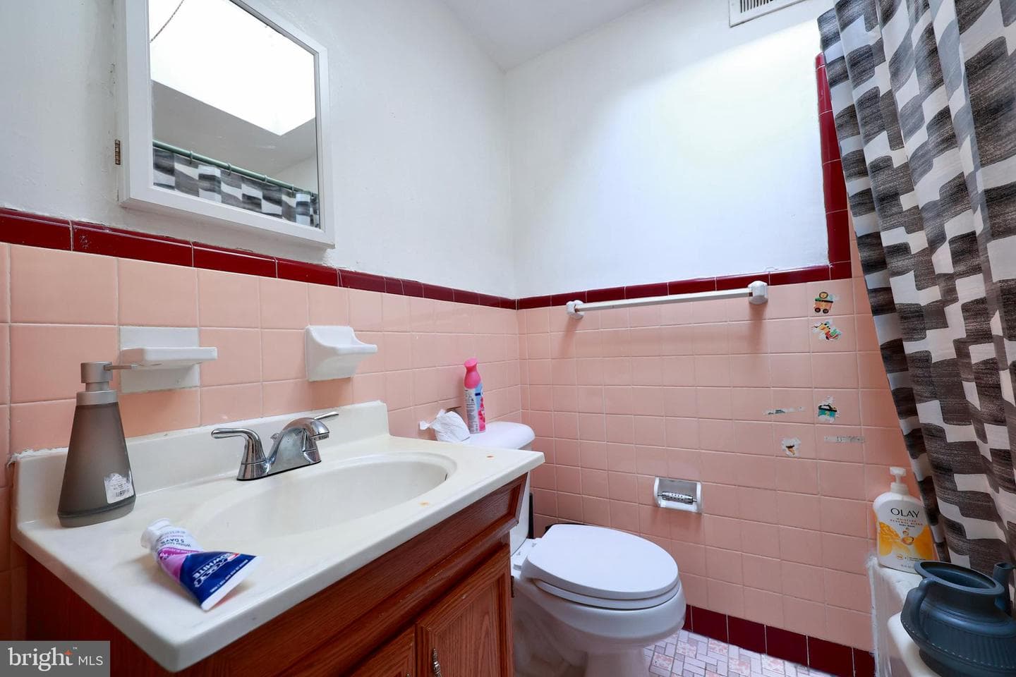 7523 Brous Avenue photo 17