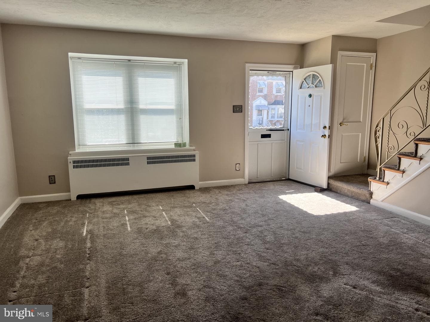 4427 Teesdale Street photo 2