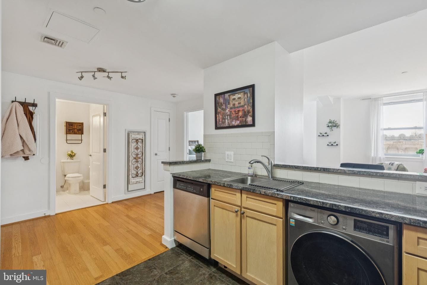 111 S 15th Street #2106 photo 16