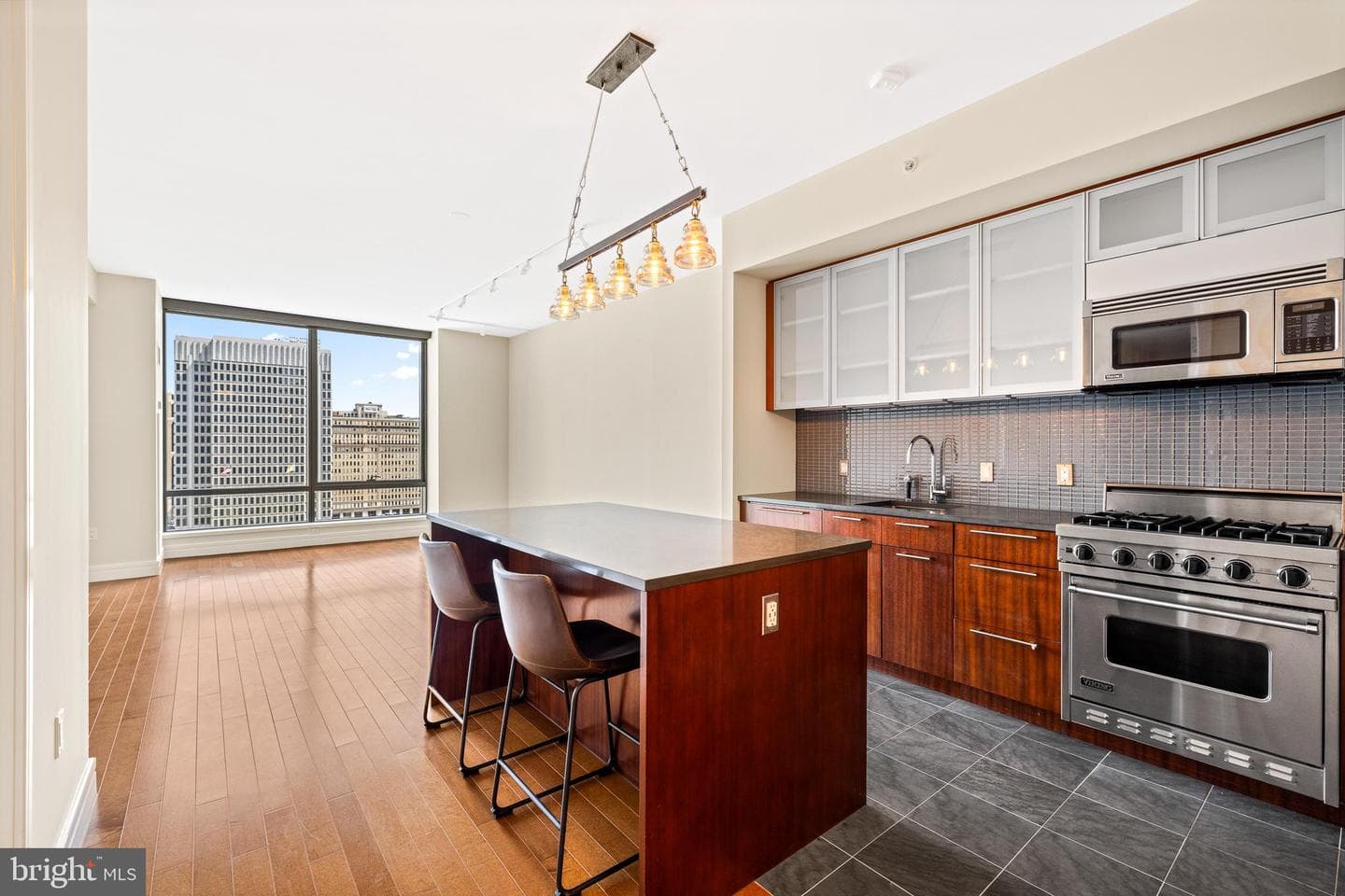 1414 S Penn Square #14e photo 2