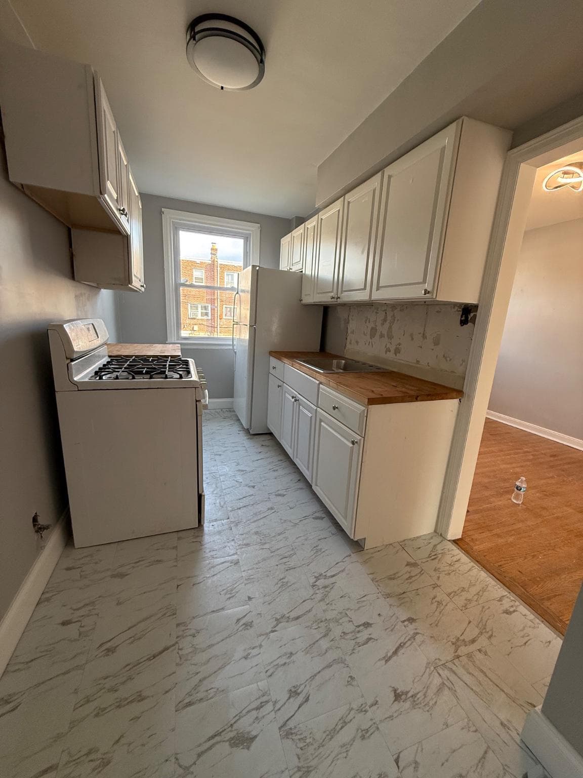7213 Oakland Street photo 4