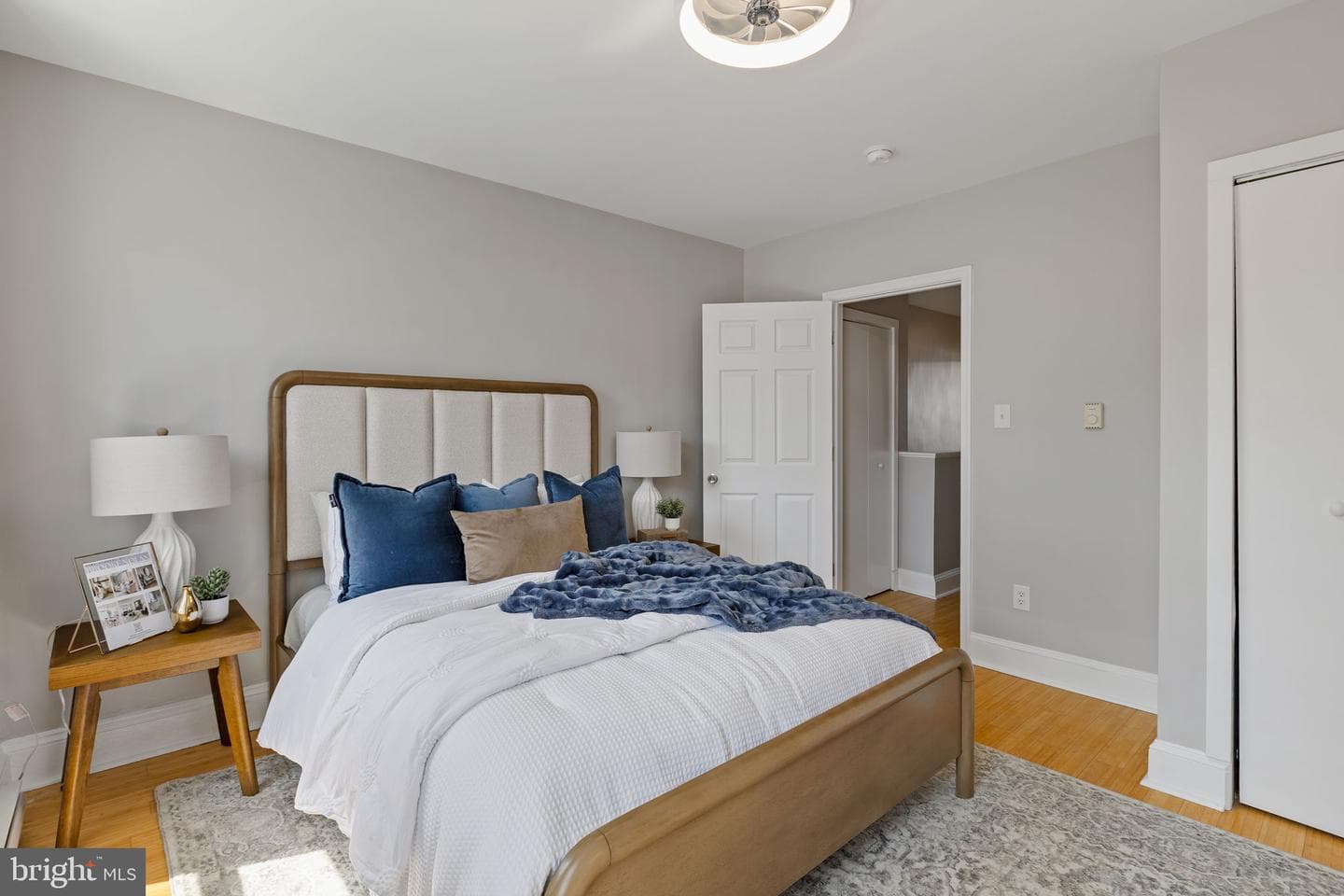 1214 N Lecount Street photo 24